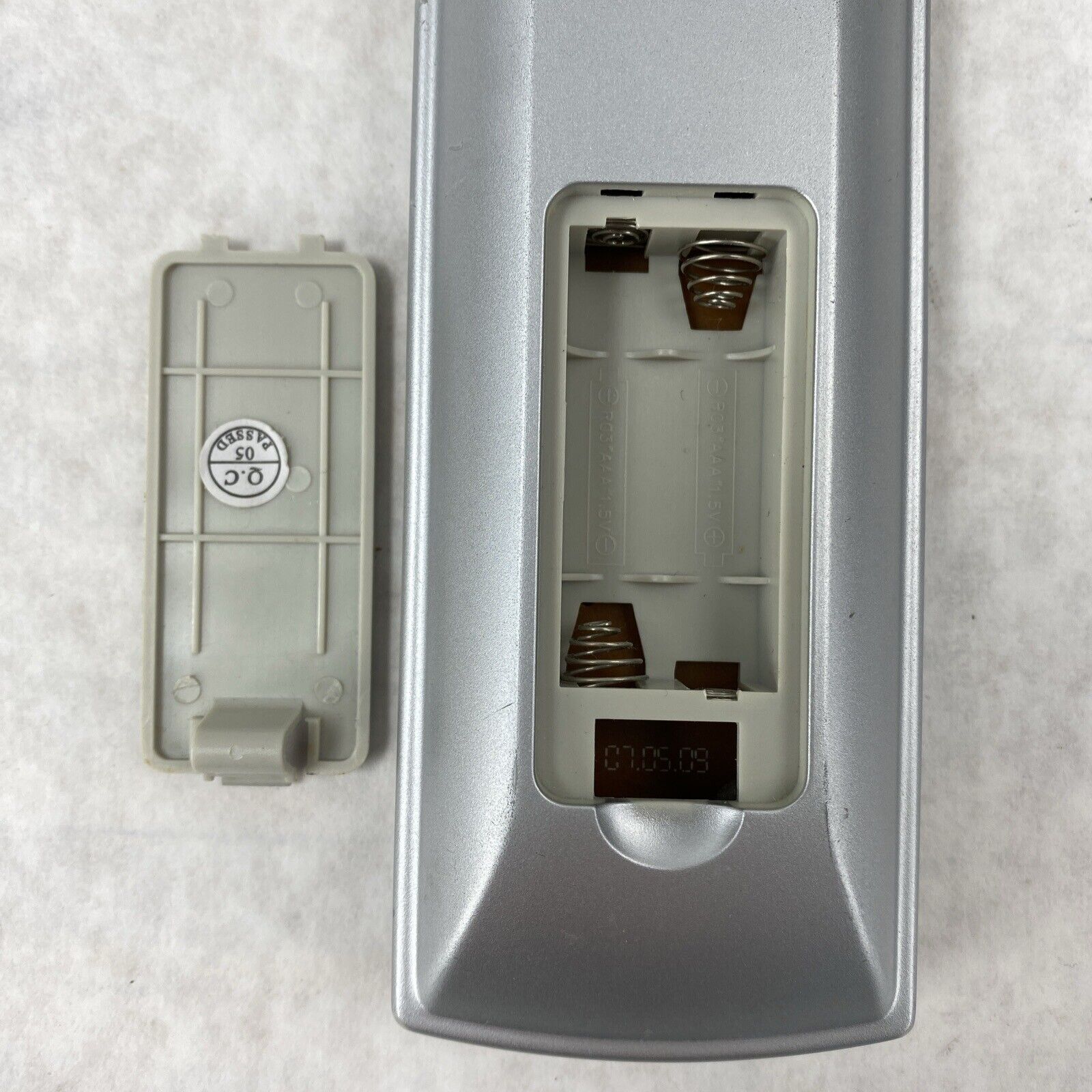 Insignia 7E31 TV Television OEM Genuine Remote Control TESTED