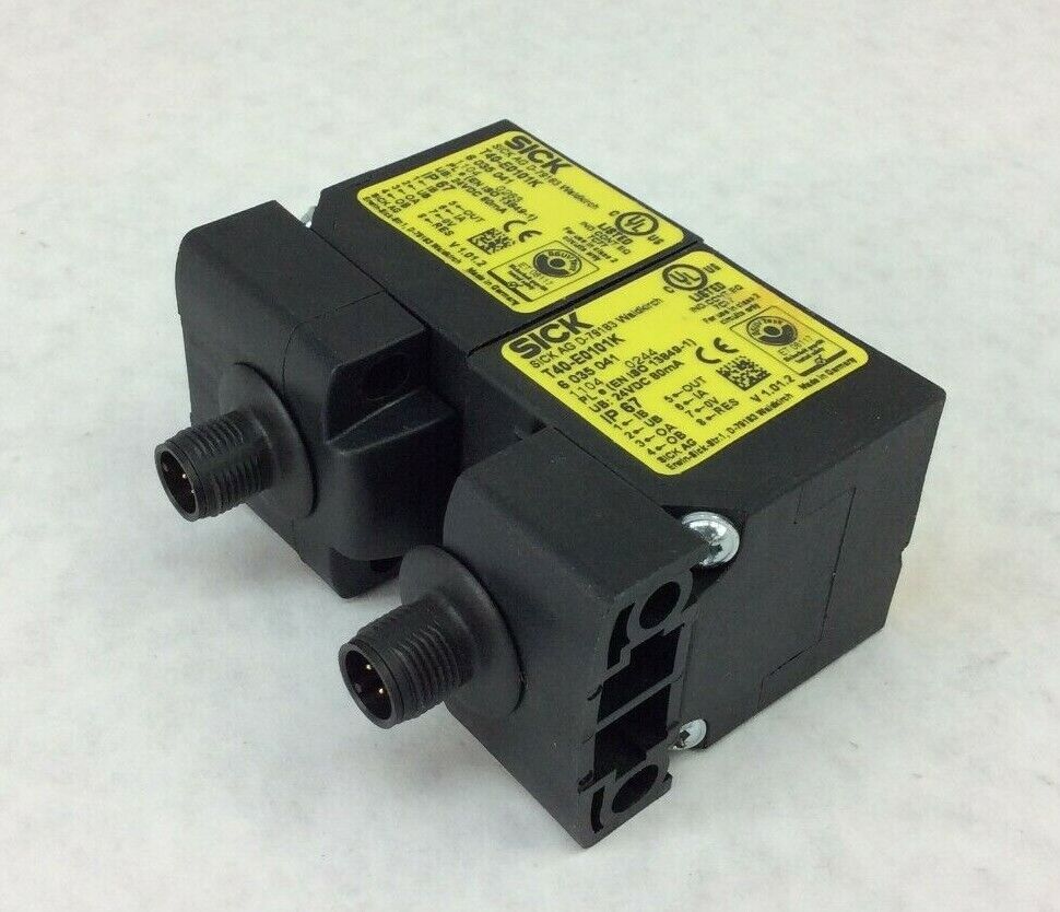 Lot of 2 Sick Safety Switch Electronic Relay T40-E0101K AG D-79183