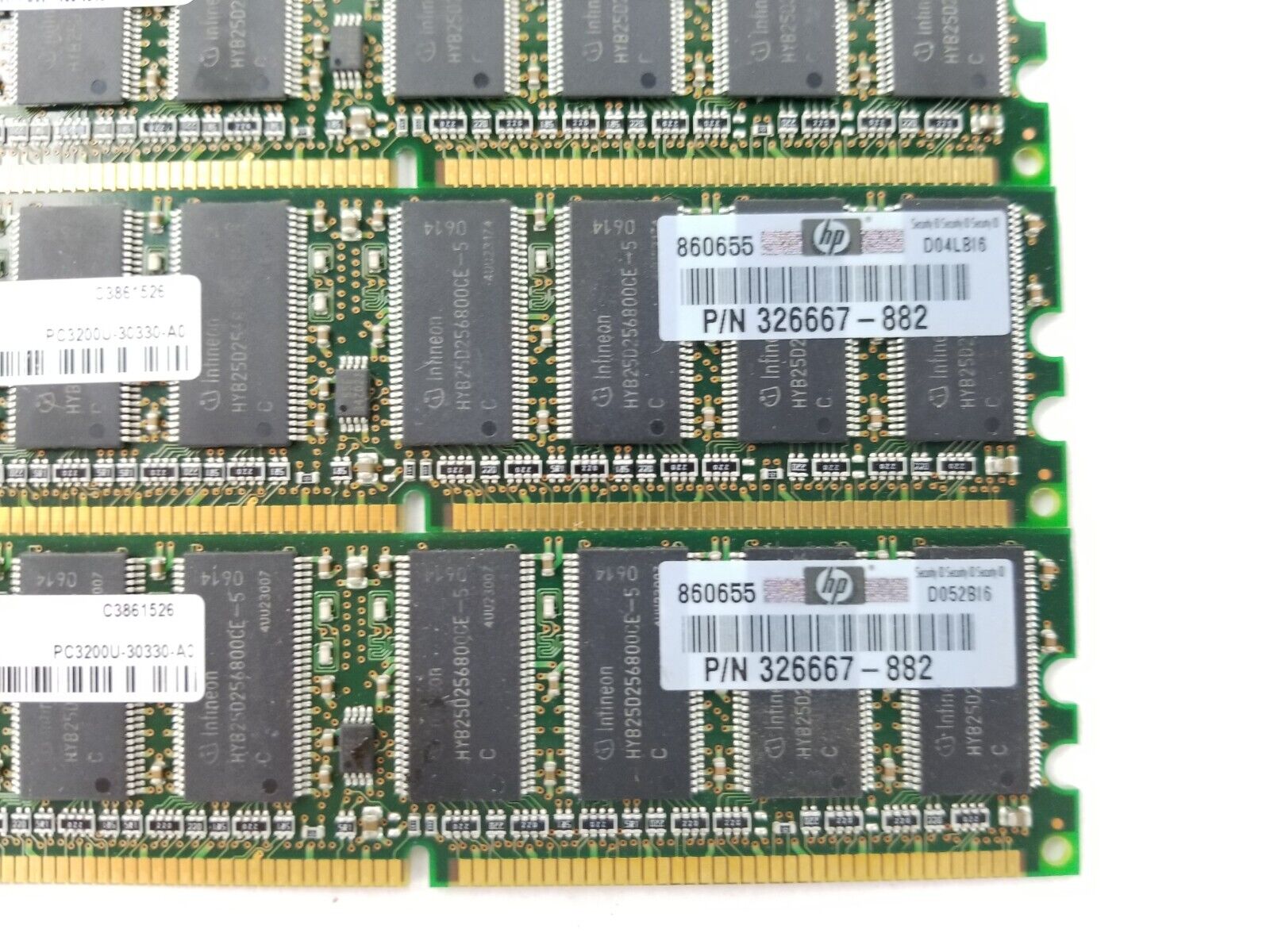 Lot of (3) Infineon HYD64D32300HU-5-C 256MB DDR 400 CL3 PC3200U-30330-A0