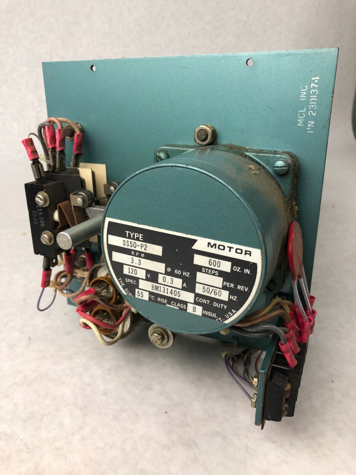 Superior Electric Stepper Precision Motor SS50-P2 120VAC 0.3A 3.3RPM BM131405