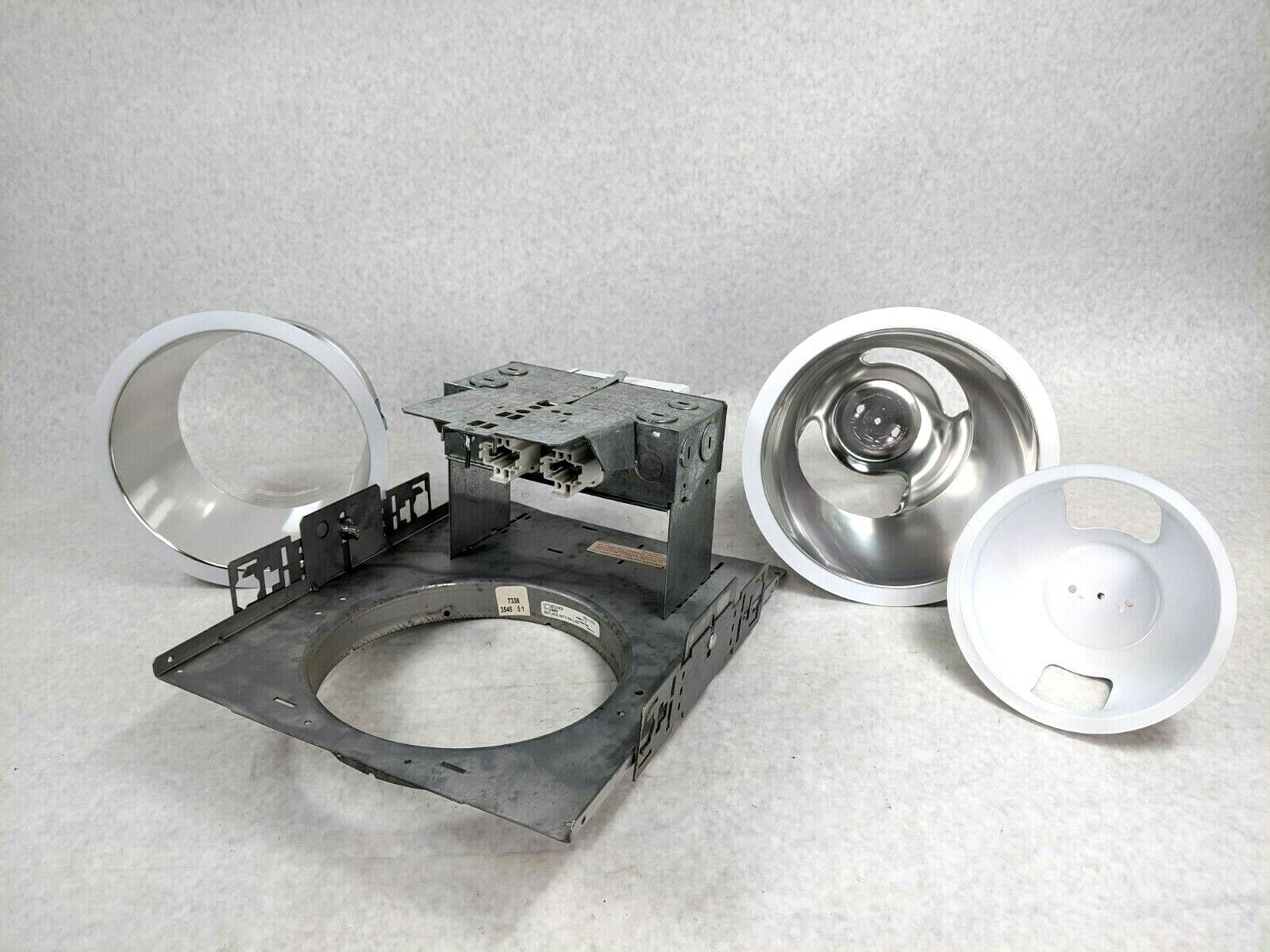 Hubbell Lighting Prescolite Horizontal Lamp Housing and Reflectors
