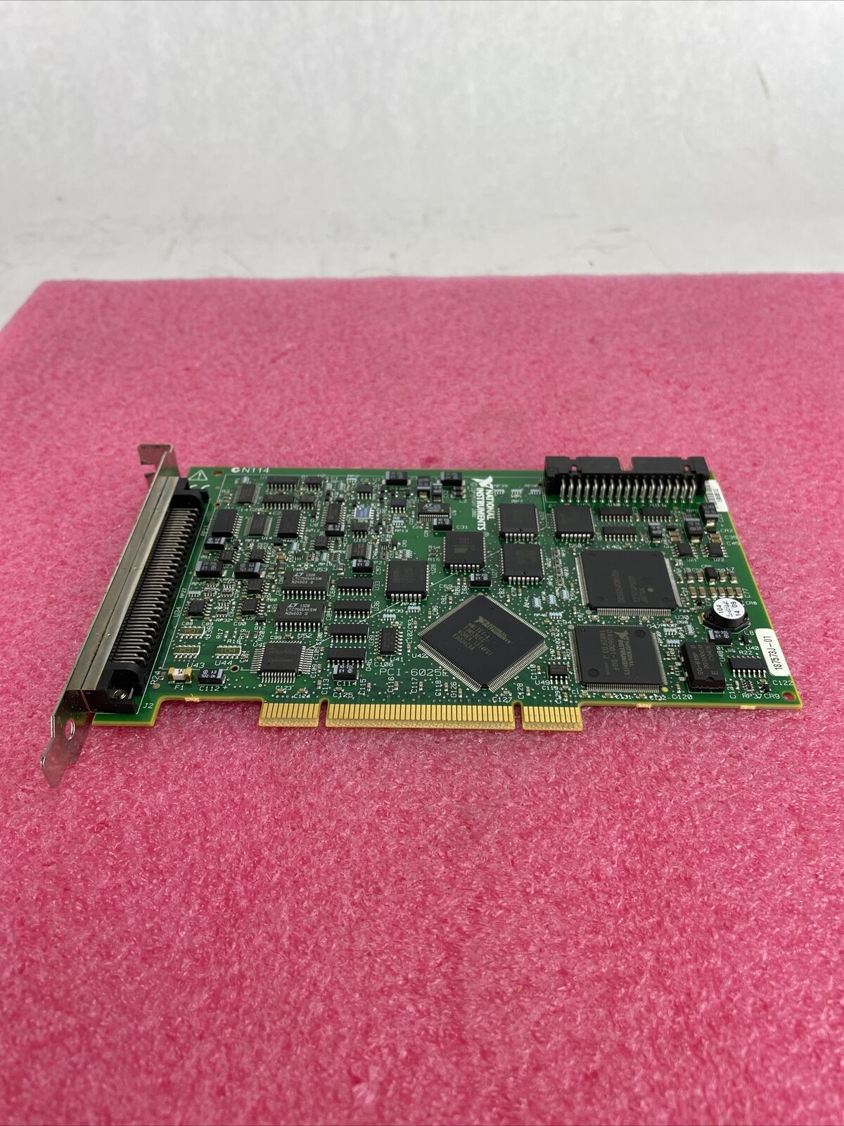National Instruments PCI-6025E 16-Bit Multifunction DAQ PCI Card