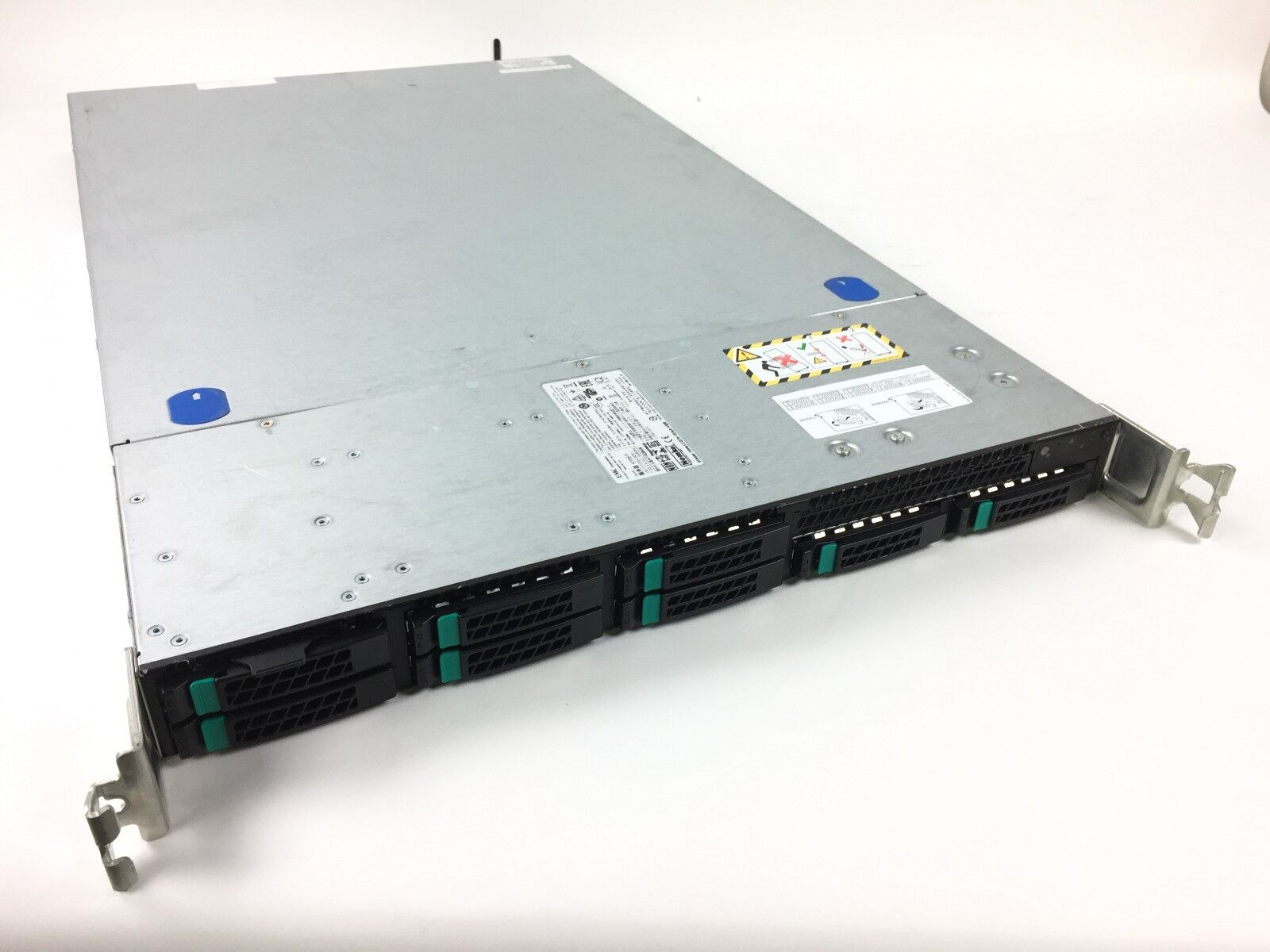 EMC KYBFP 100-127/200 2x E5-2658 2.1GHz 256GB RAM RKSAS8 Raid No Rails