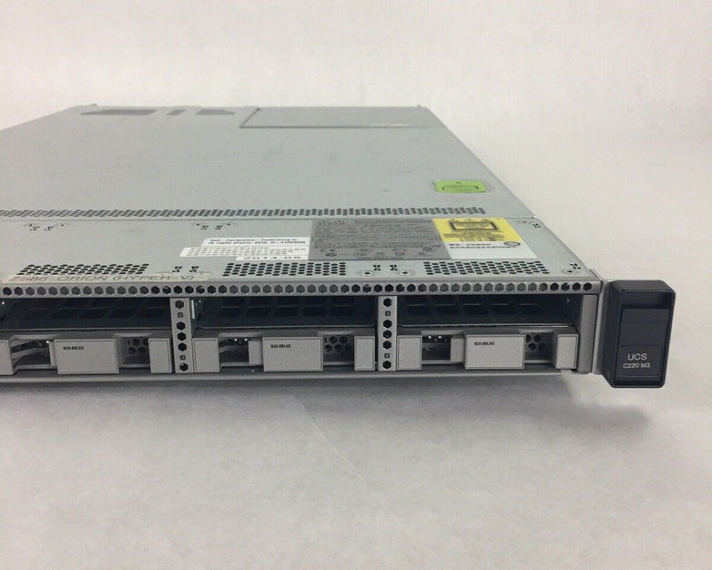 Cisco UCSC-C220-M3S 2x Xeon E5-2660 V2 2.20 GHz 64 GB RAM No HDDs No OS