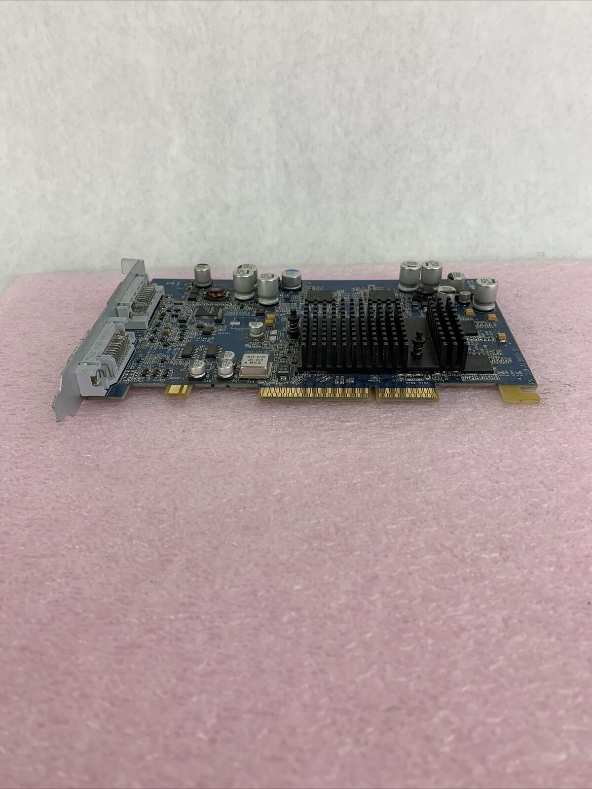 ATI Radeon 9600 64mb Dual DVI Video Card 109-A13600-01