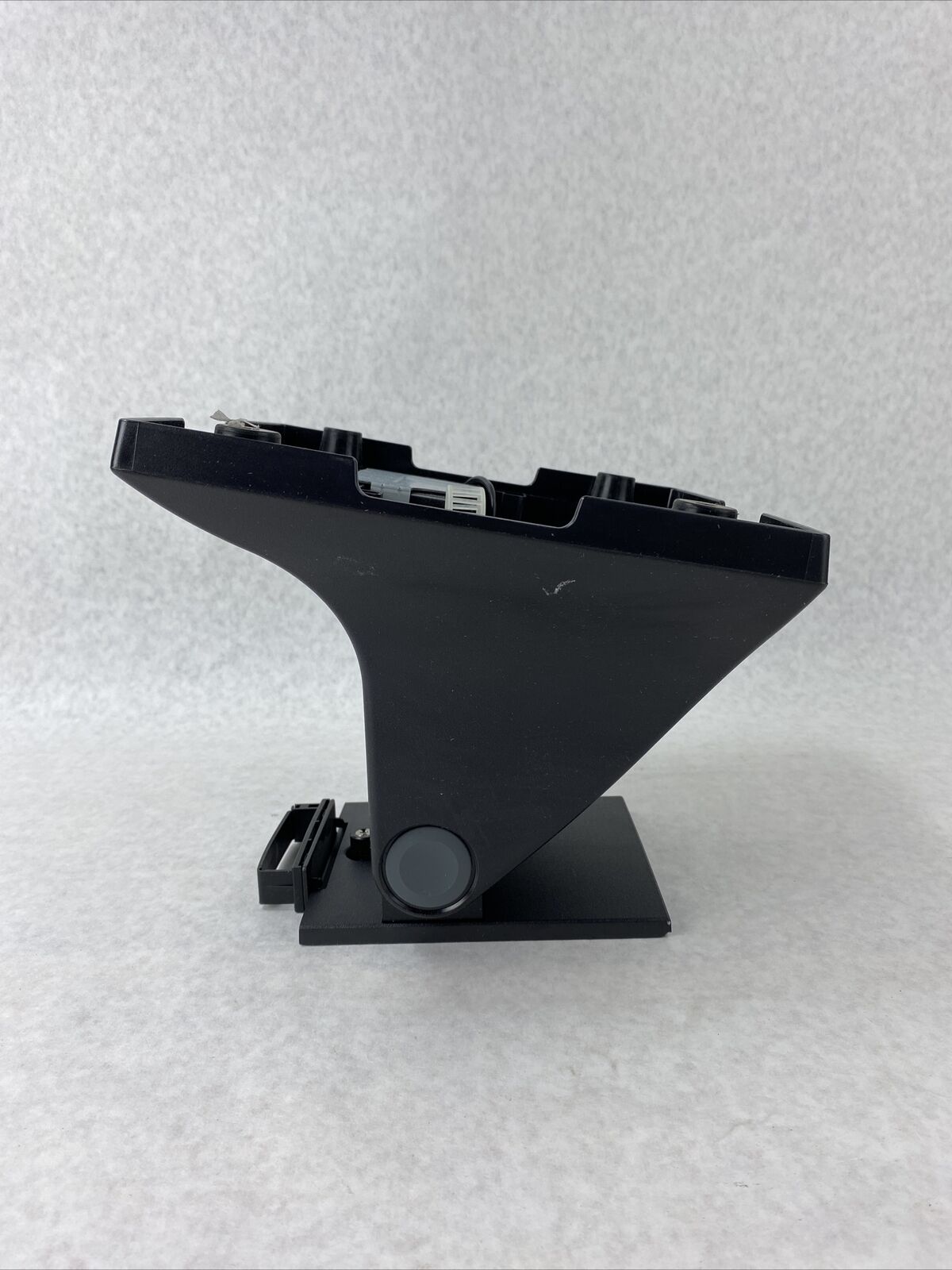 Par M5150 Adjustable Point of Sale Touchscreen Monitor Stand