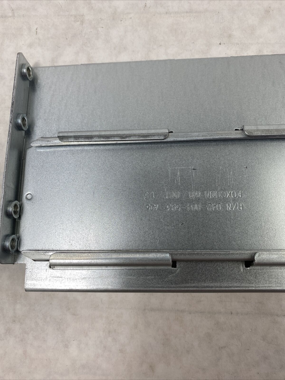 EMC Server Rail 042-004-593 Sliding On 042-004-932 RIGHT side RAIL ONLY