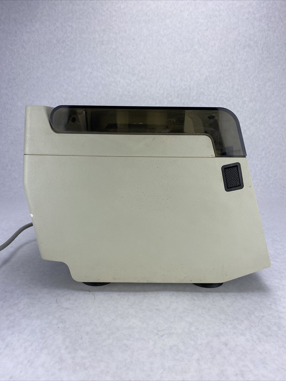 Roche VanGaurd V6500 Biomedical Laboratory Centrifuge w/ 6 Position Angled Rotor