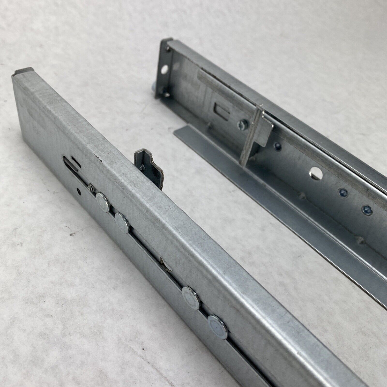 HP 2F77A-02 + 2F80A-02 ProLiant DL160 DL180 DL320 G5 G6 Rack Mount 1U Rail Kit