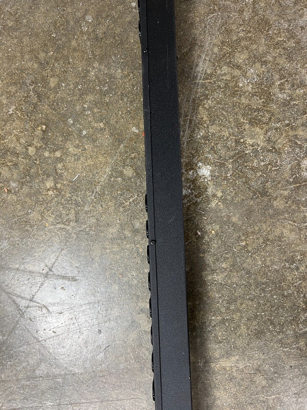 Geist XPBM240-103D20TL5 Smart PDU NEMA 5-20R Plug 30A 120V 24 Outlets