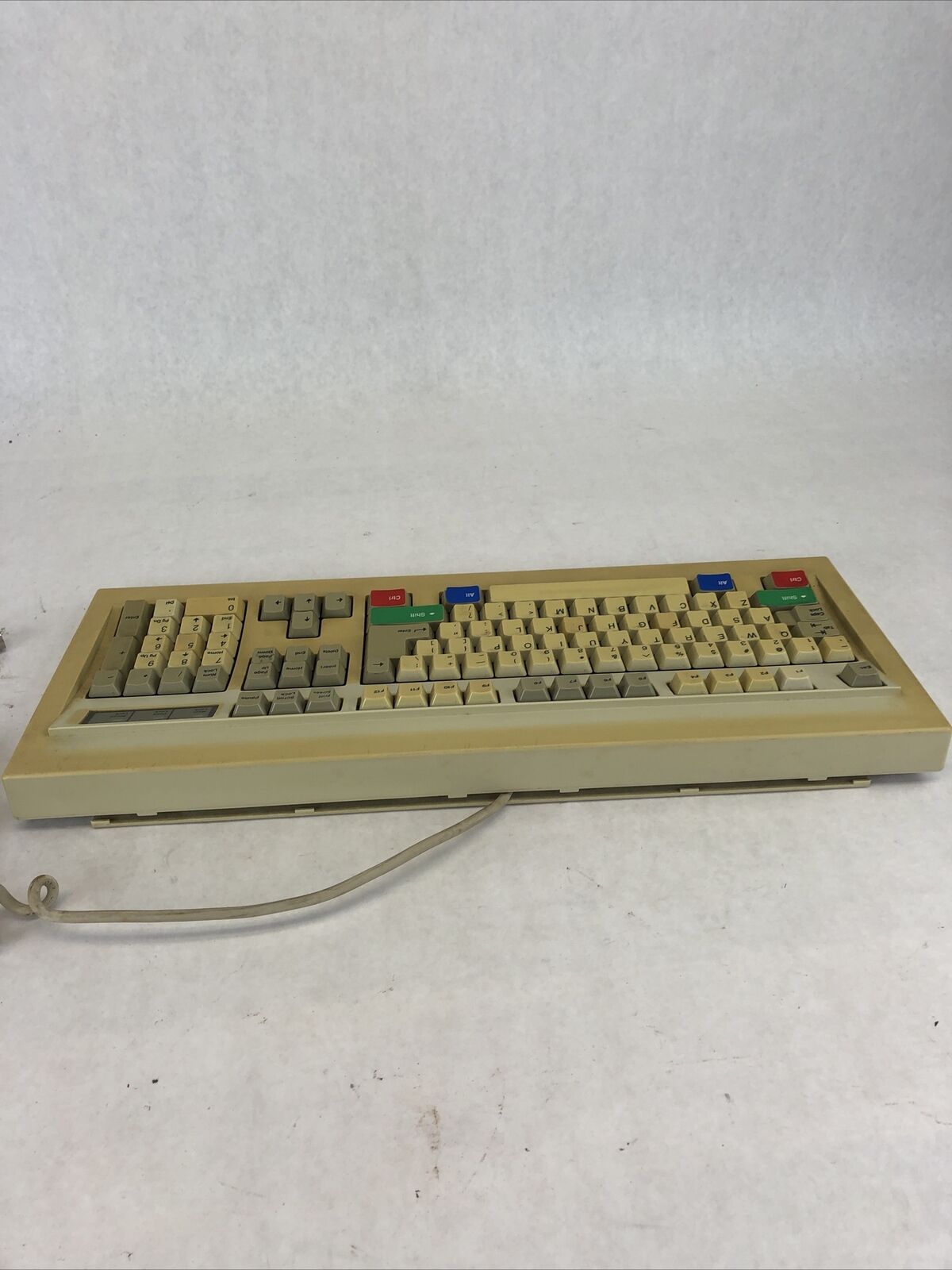Vintage Mitsumi Electric CO Keyboard KPQ-E99YC 5 Pin