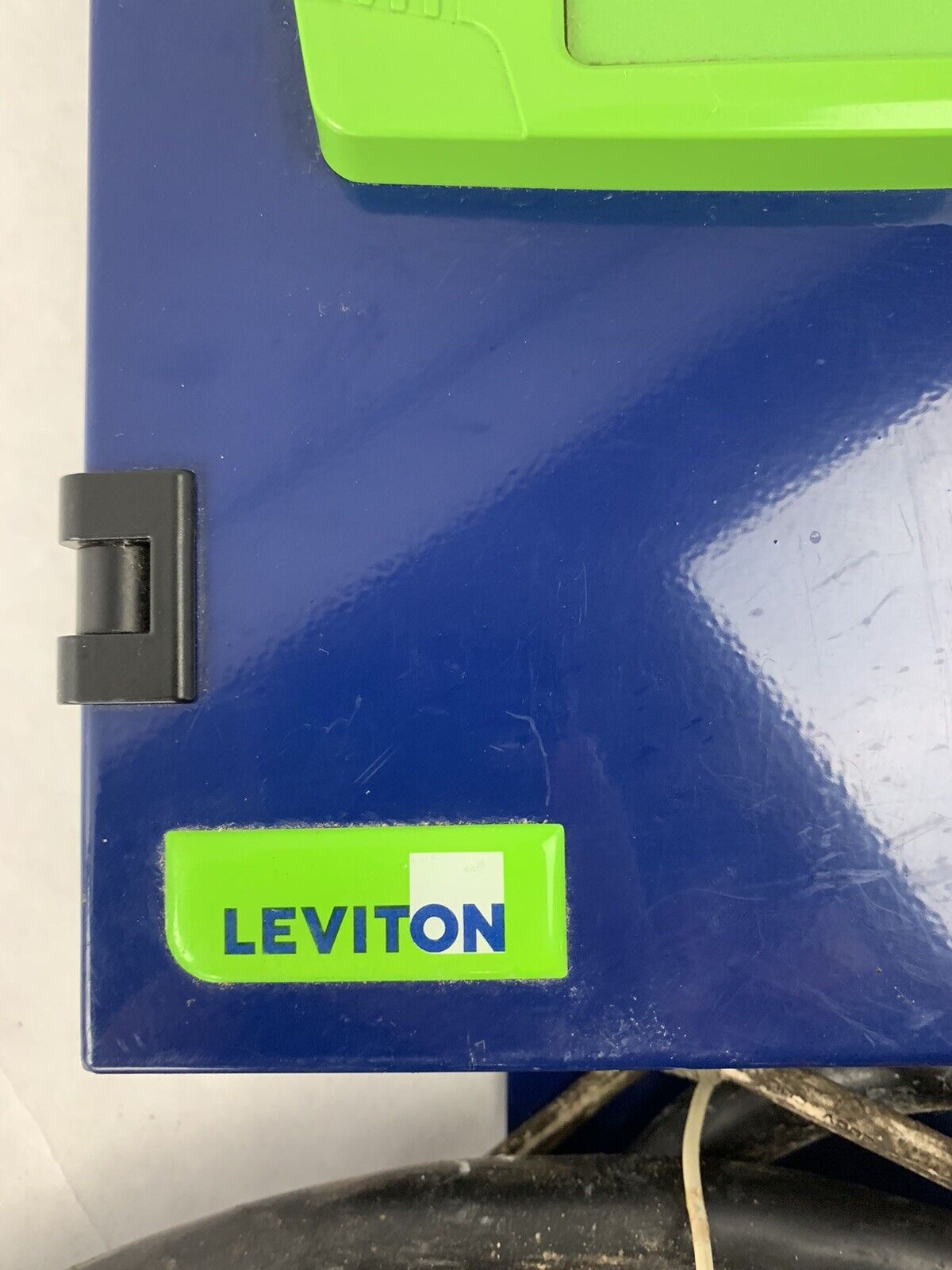 Leviton 001-EVB26-3PM  Home Charging Station with J1772 adapter
