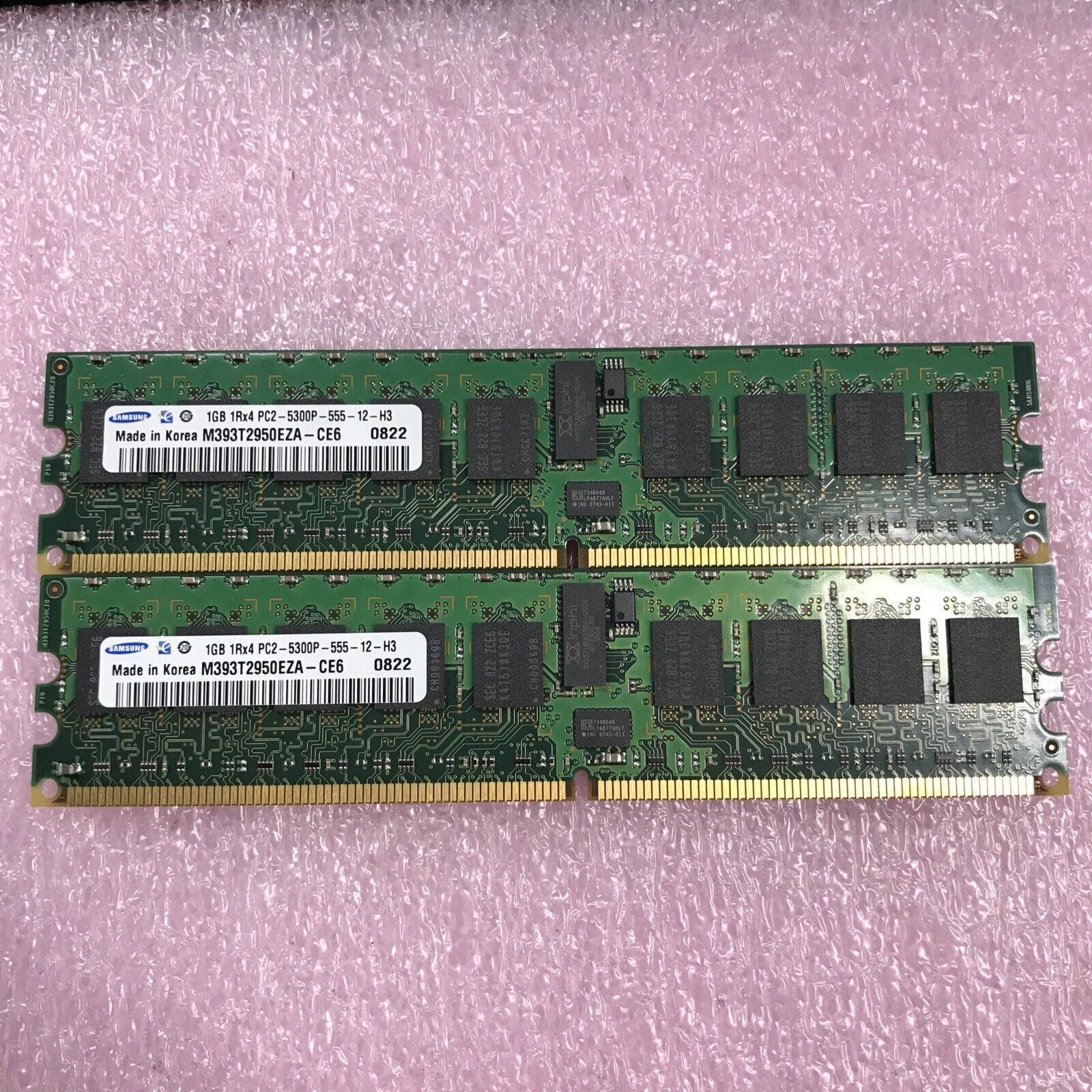 Samsung 2GB Kit 2x1GB 1Rx4 PC2-5300P-555-12-H3 0822 (Tested and Working)