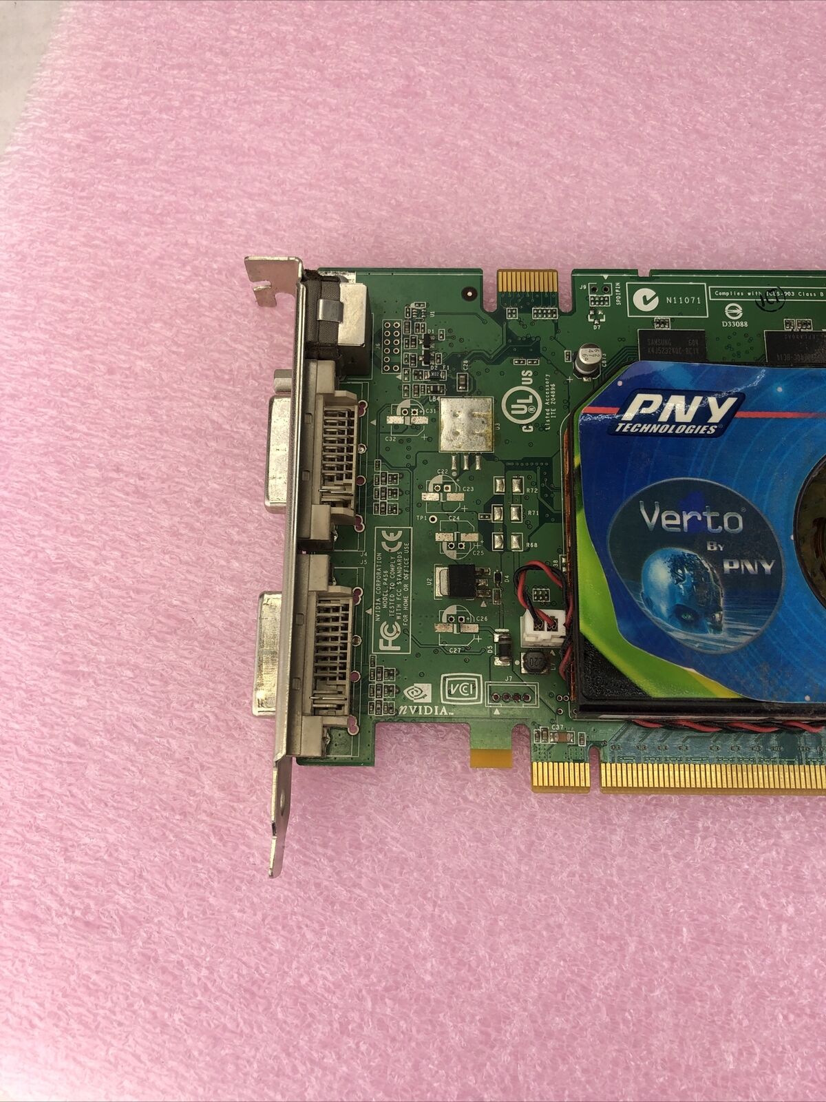 PNY GeForce 7600GT 256MB SLI Dual DVI PCI-E Video Card VCG7600GXPB GPU