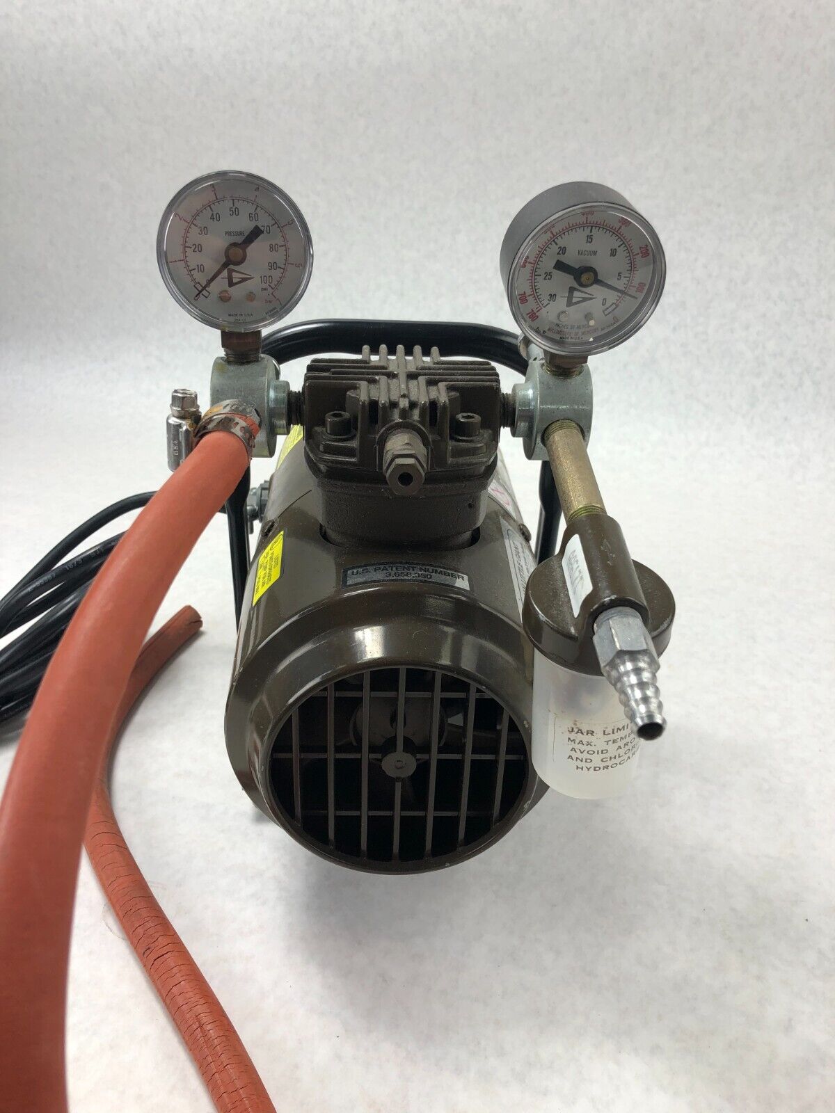 Gelman Instrument Co. Little Giant 13154 Pressure Vacuum Pump Emerson SA55NX