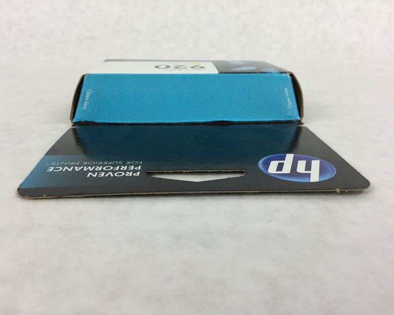 Genuine HP920 Yellow Ink Cartridge CH636AN NEW Sealed Warranty End Date May 2015
