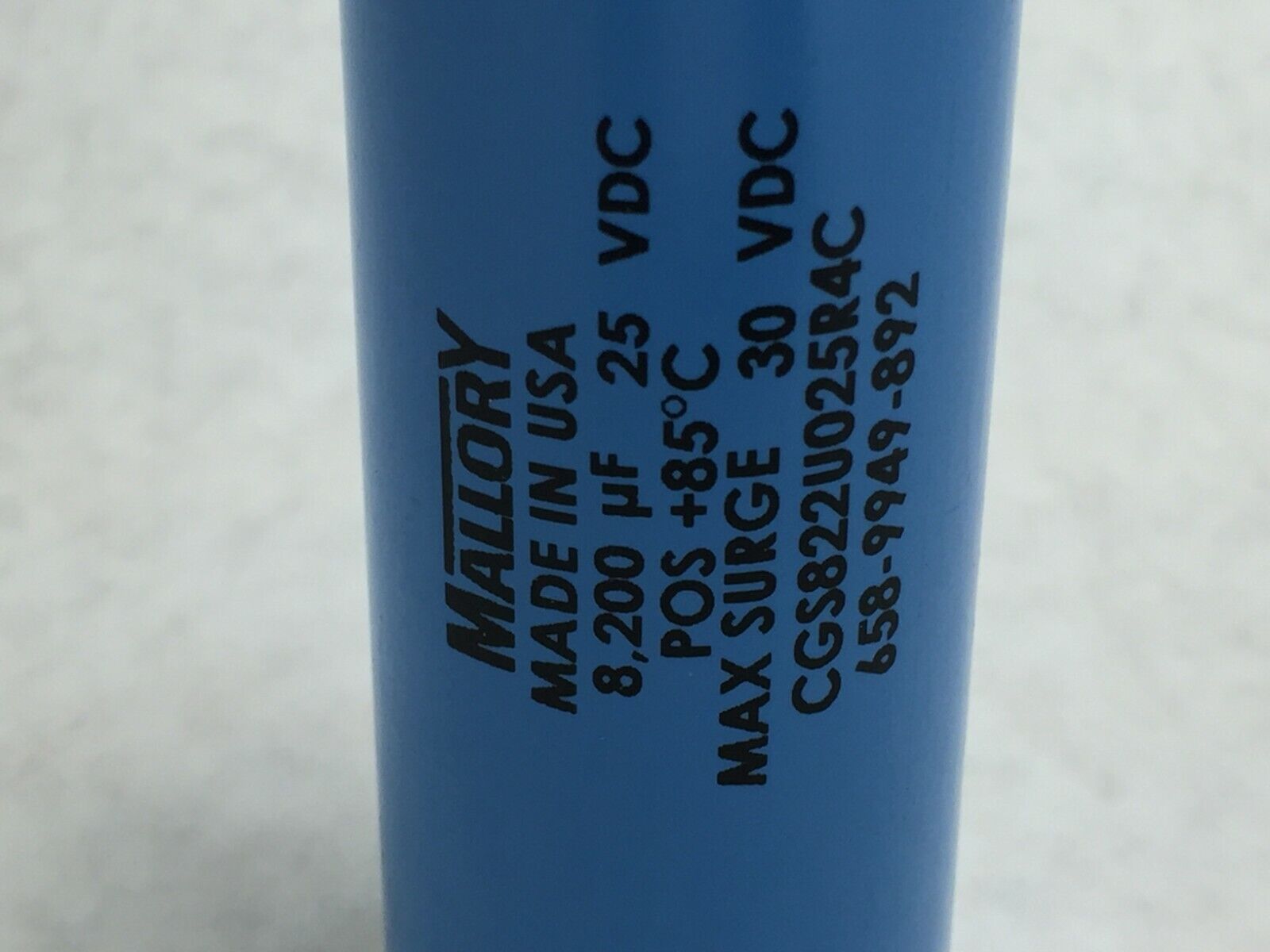 NOS  Mallory CGS8200U025R4C 8200uF 25VDC