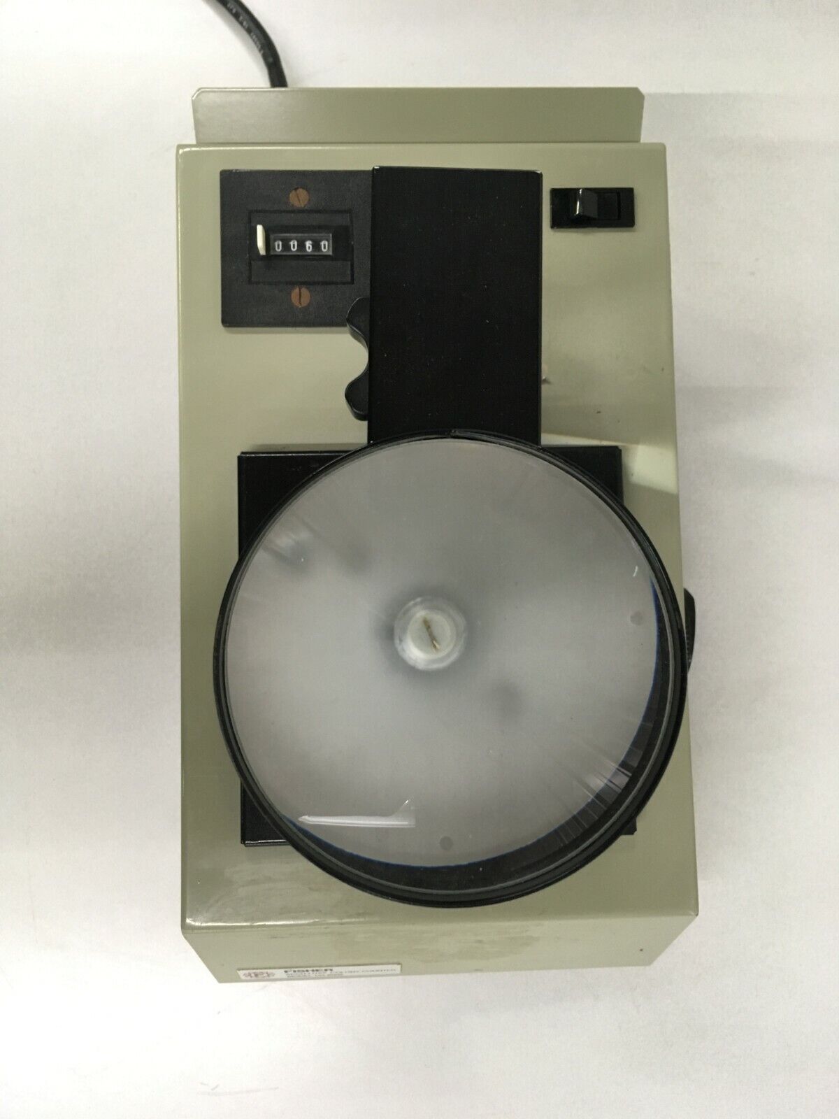 Fisher 133-8002 Accu-lite Illuminated Benchtop Magnifying Colony Counter