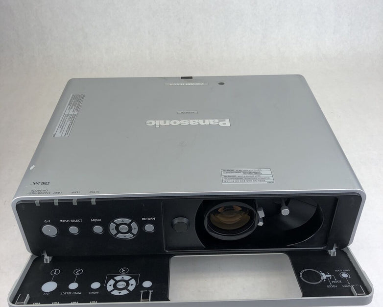 Panasonic PT-FW300U HD LCD Projector 3500 Lumens 4178 Lamp Hours Bundle