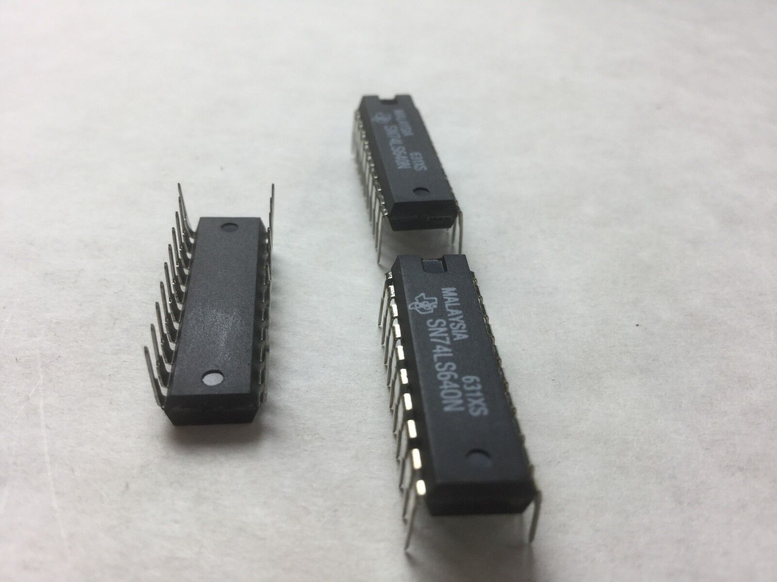TEXAS SN74LS640N, IC BUS TRANSCEIVER 8BIT 20 DIP, Lot of 3