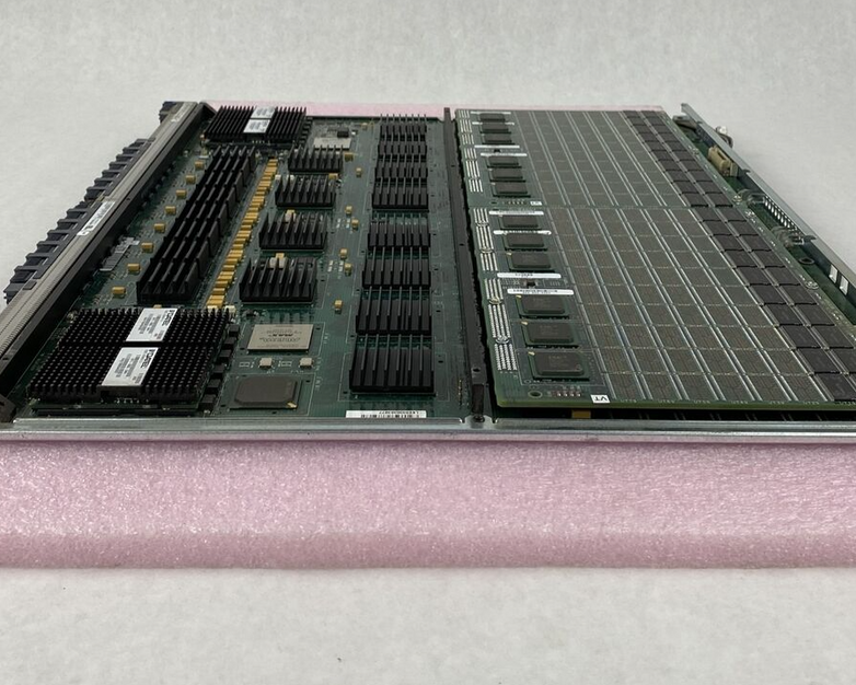 EMC 202-573-945B DMX 4GB M5 Cache Memory Board