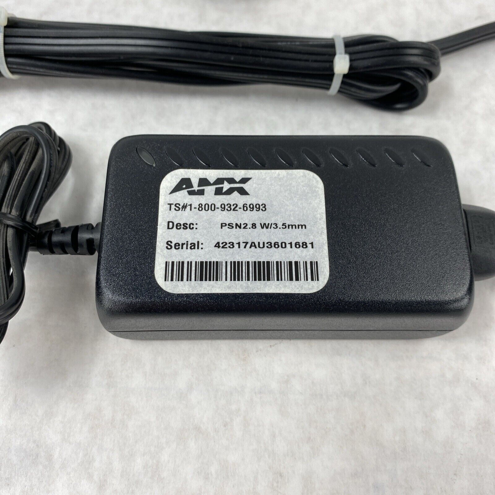 APC A2-36SG12R-V  13.5V 2.66A 36W AMX PSN2.8 3.5mm Power Supply Adapter