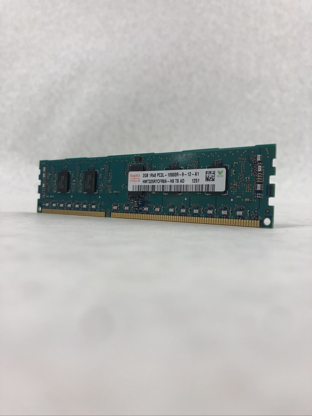 Hynix HMT325R7CFR8A-H9 T8 AD PC3L-10600R 2GB DDR3 Memory