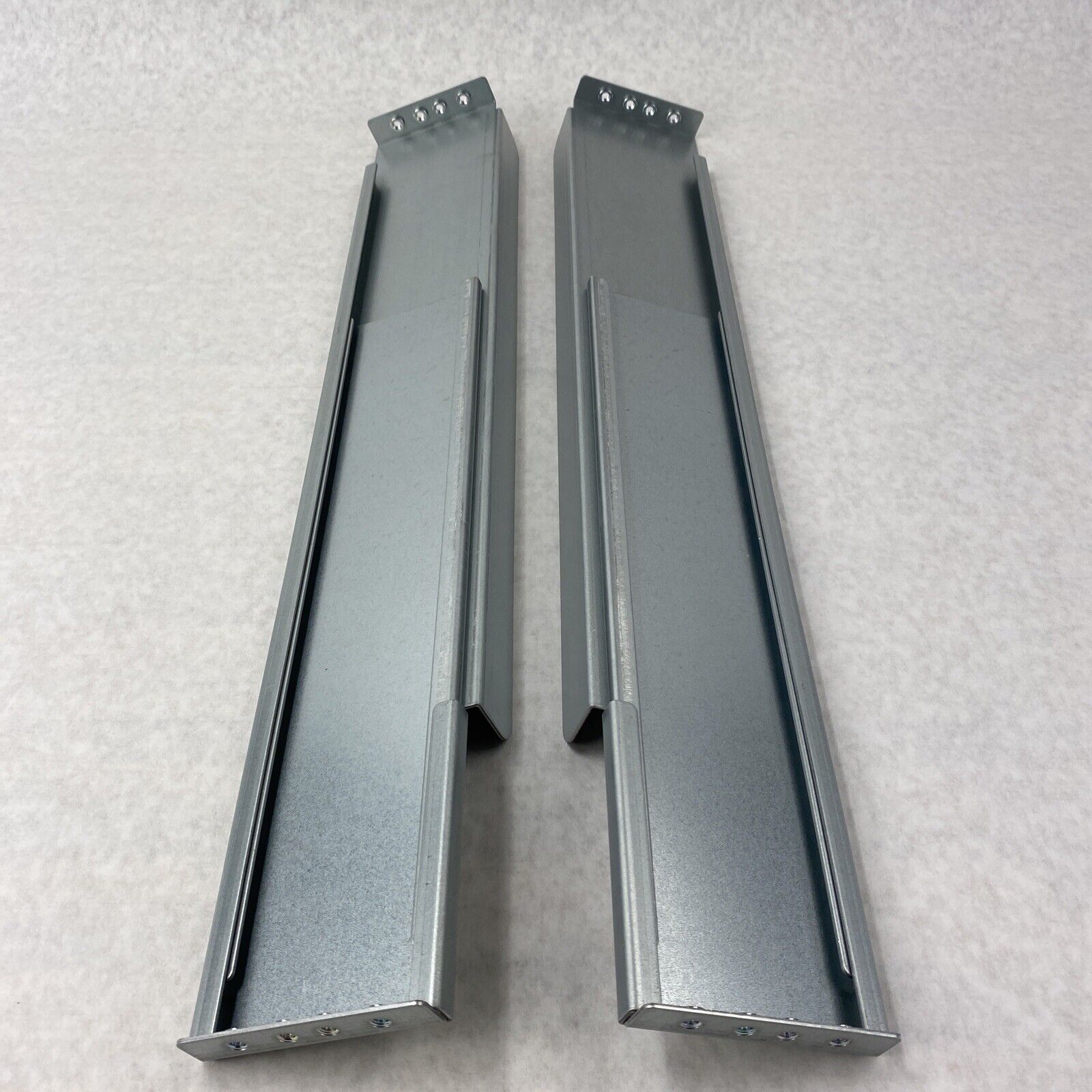Emerson 19" Mounting Rack Slide Rail Kit for GXT5 UPS