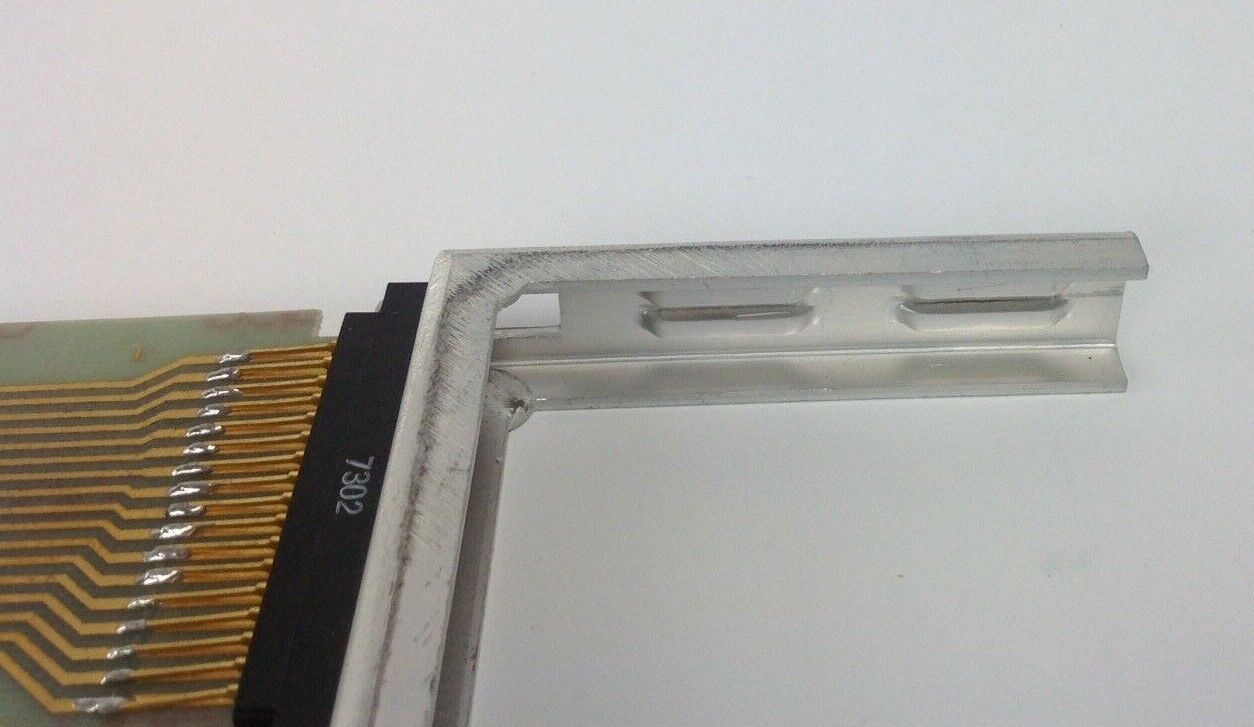 Packard Instruments Co. Card Extender 7100441I 34 Pin and 80 Pin with Rails
