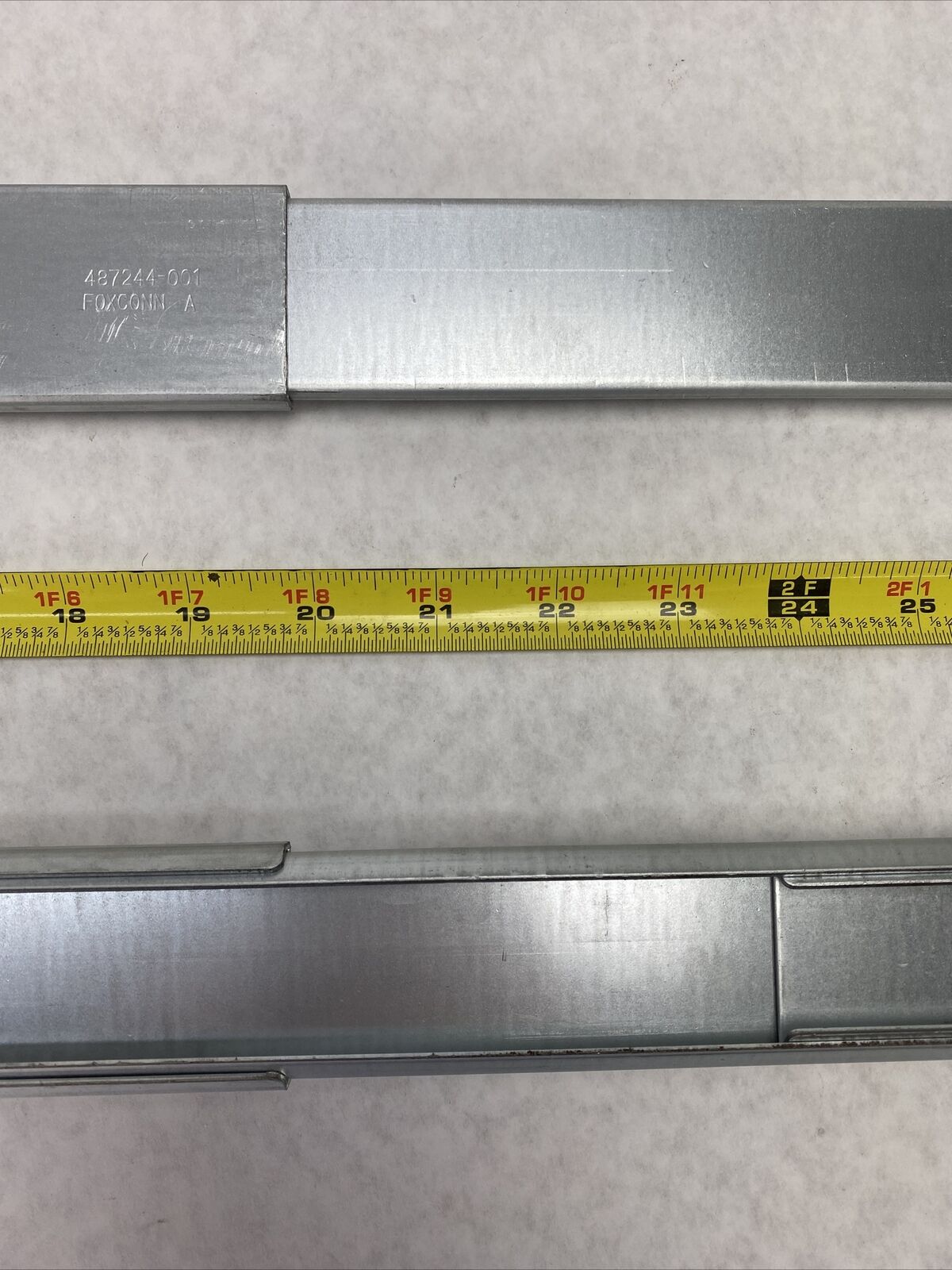 Lot( 2 ) Foxconn 487244-001 487250-001 487259-001 Rails 23 to 37 inches