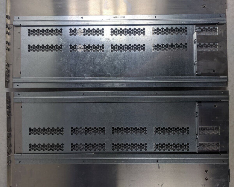 042008720 A01 WR 73987 001 Server Rail Kit Left and Right