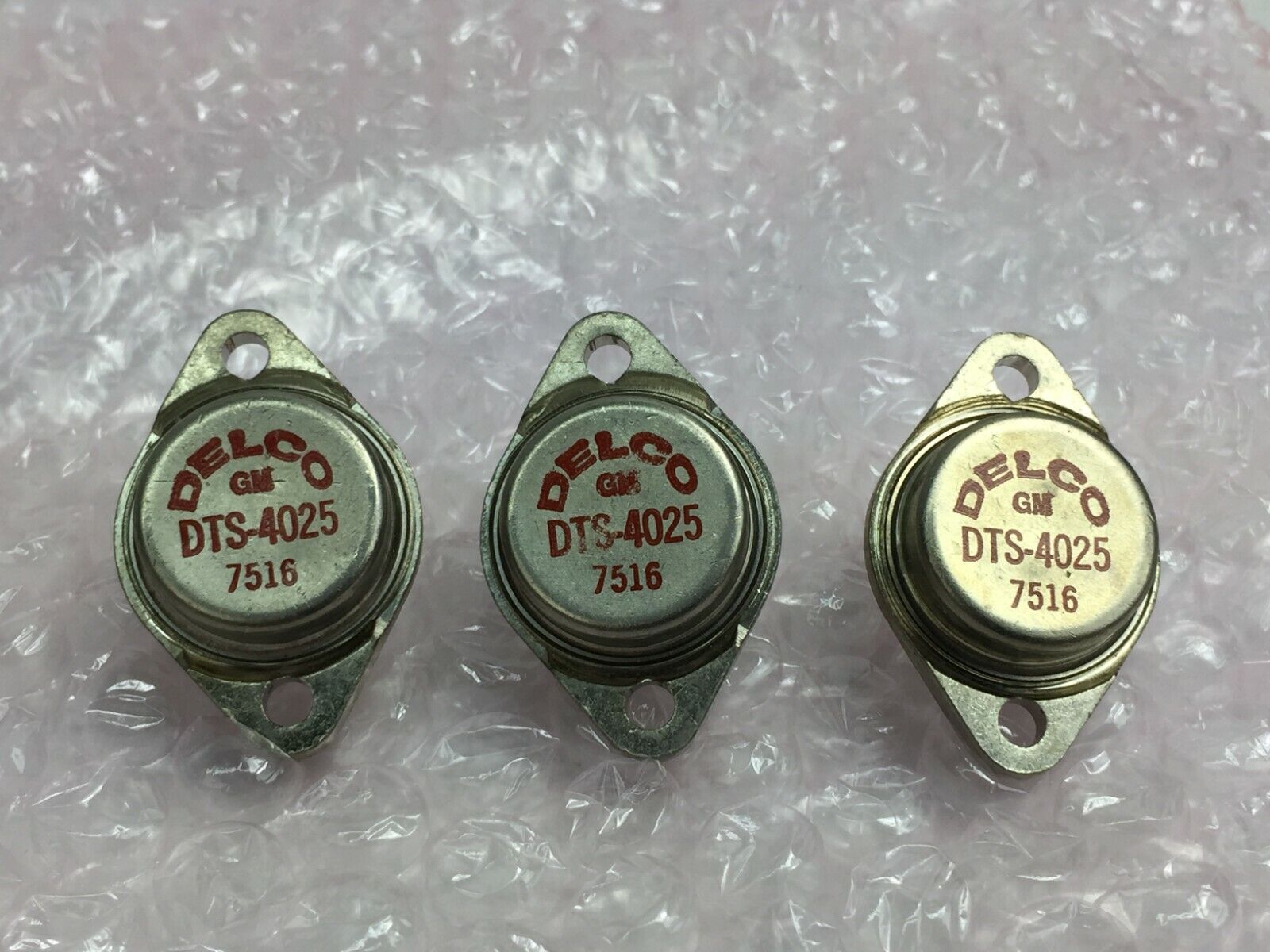 Delco GM DTS-4025 Transistors   Lot of 3   NOS