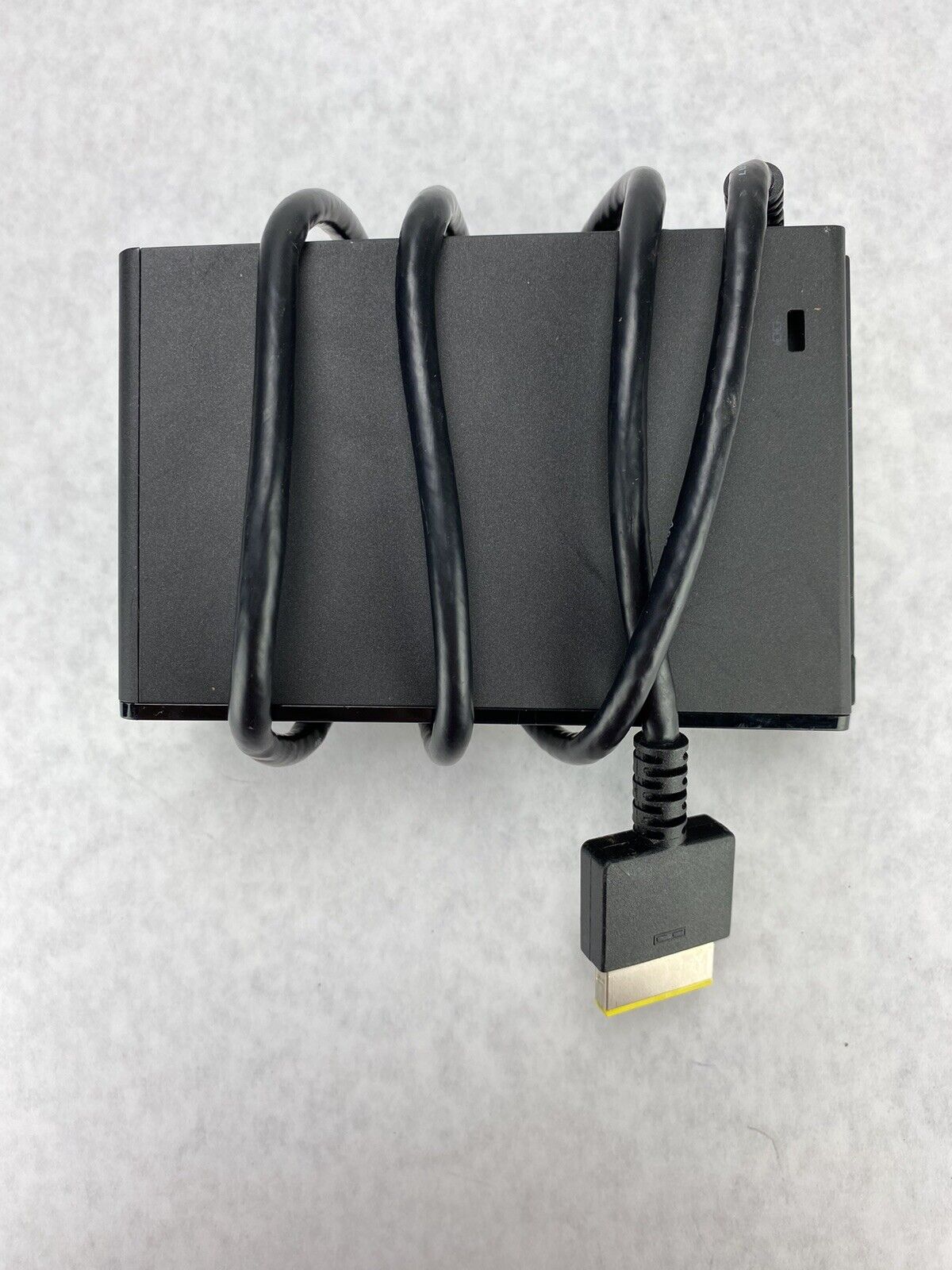 Lot of 10 Lenovo ThinkPad OneLink Docks Model DU9033S1