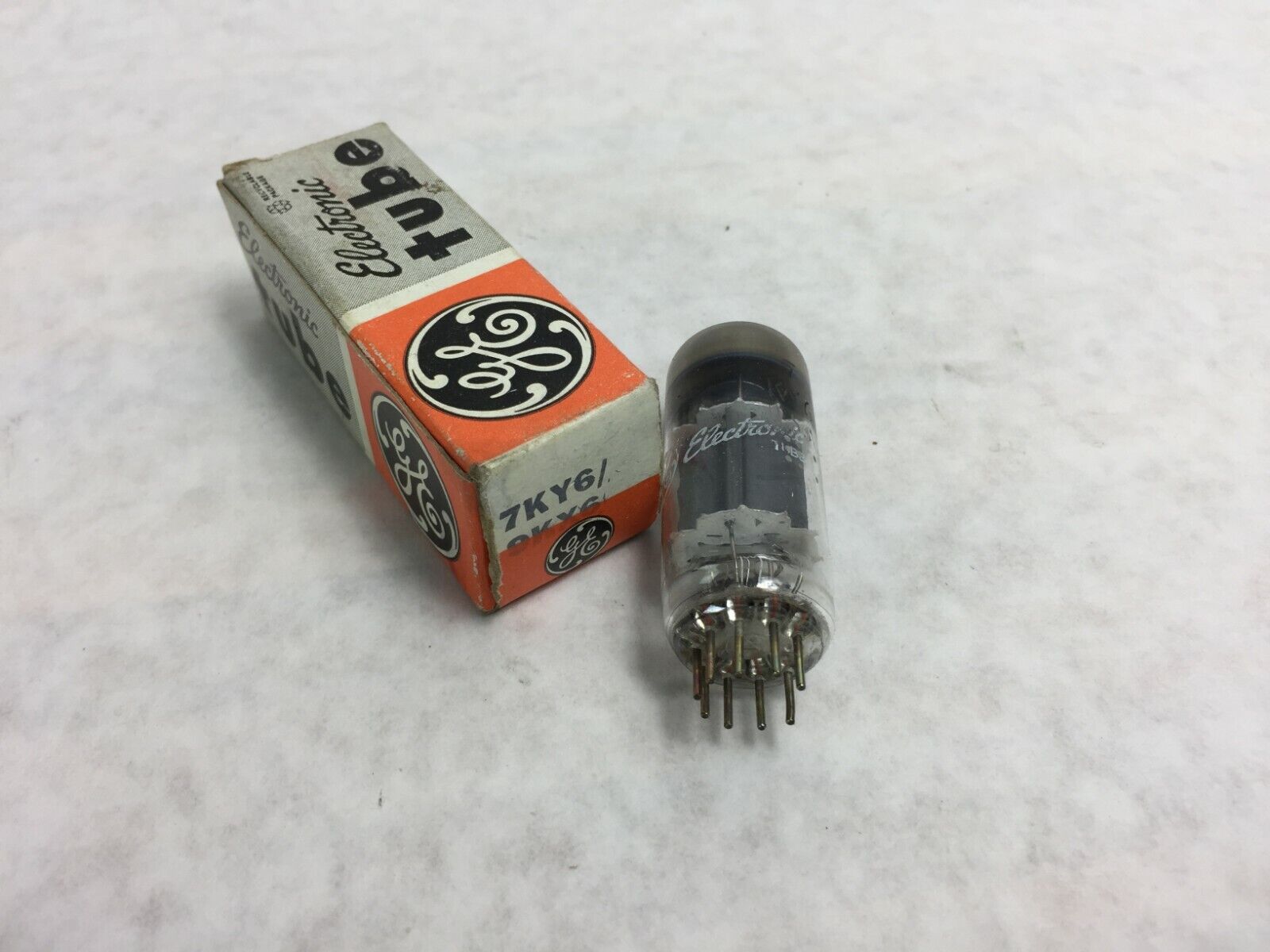 GE Electronic Tube 7KY6 9KX6