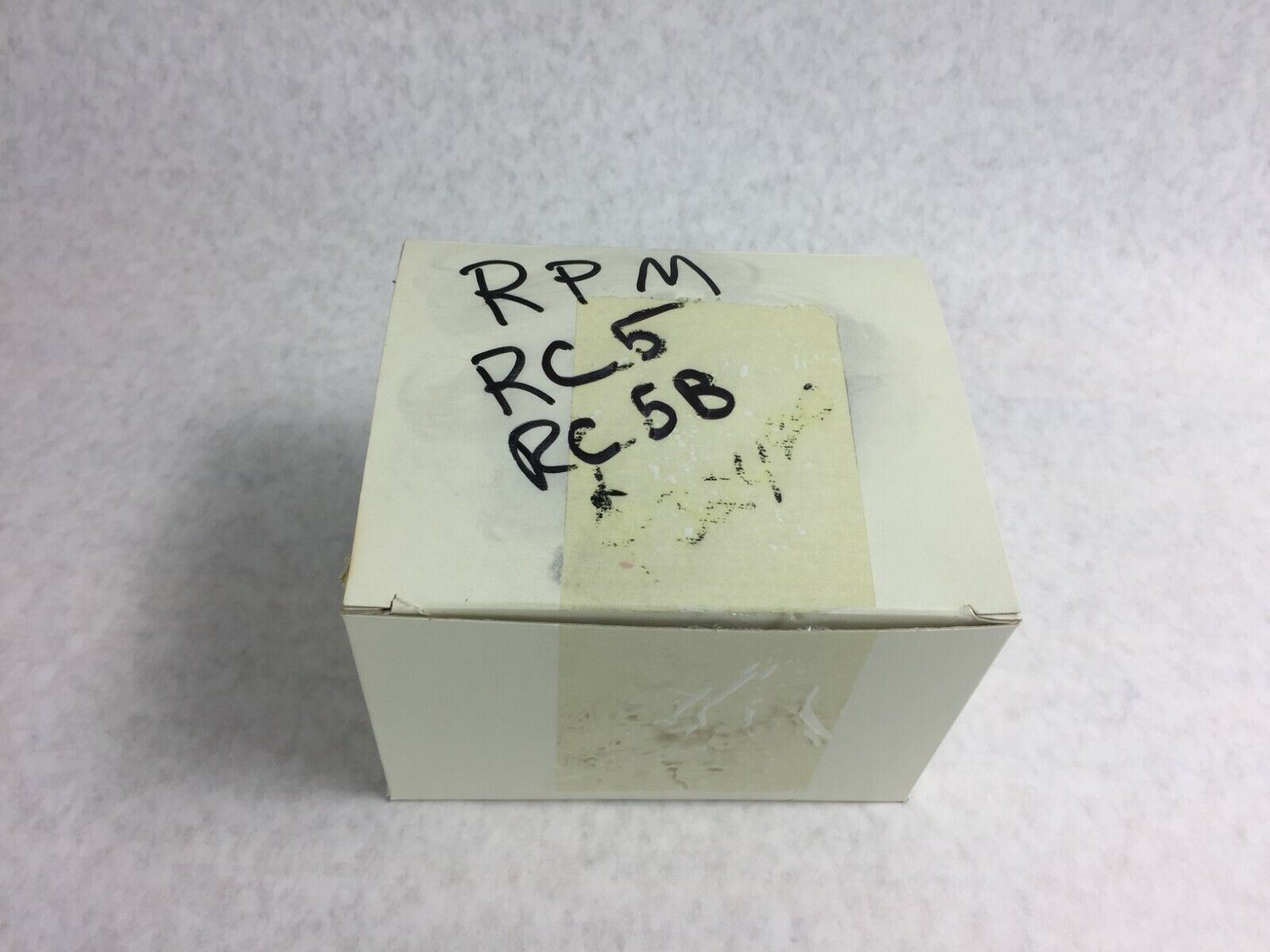 Beede 478046006 FS 25 VAC 25,000 RPM Gauge for RC5 and RC5 B   NIB