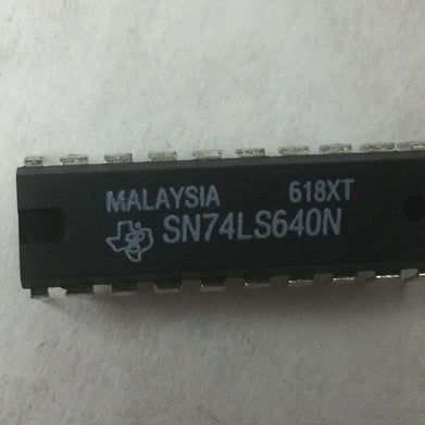 TEXAS SN74LS640N, IC BUS TRANSCEIVER 8BIT 20 DIP, Lot of 2