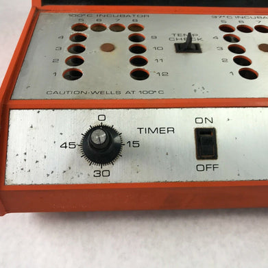 Vintage Mallinckrodt Science Products Model 370 Serometer Incubator