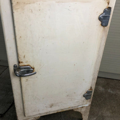 Vintage Westinghouse Refrigerator Fridge Ice Box 24" x 24" x 57"