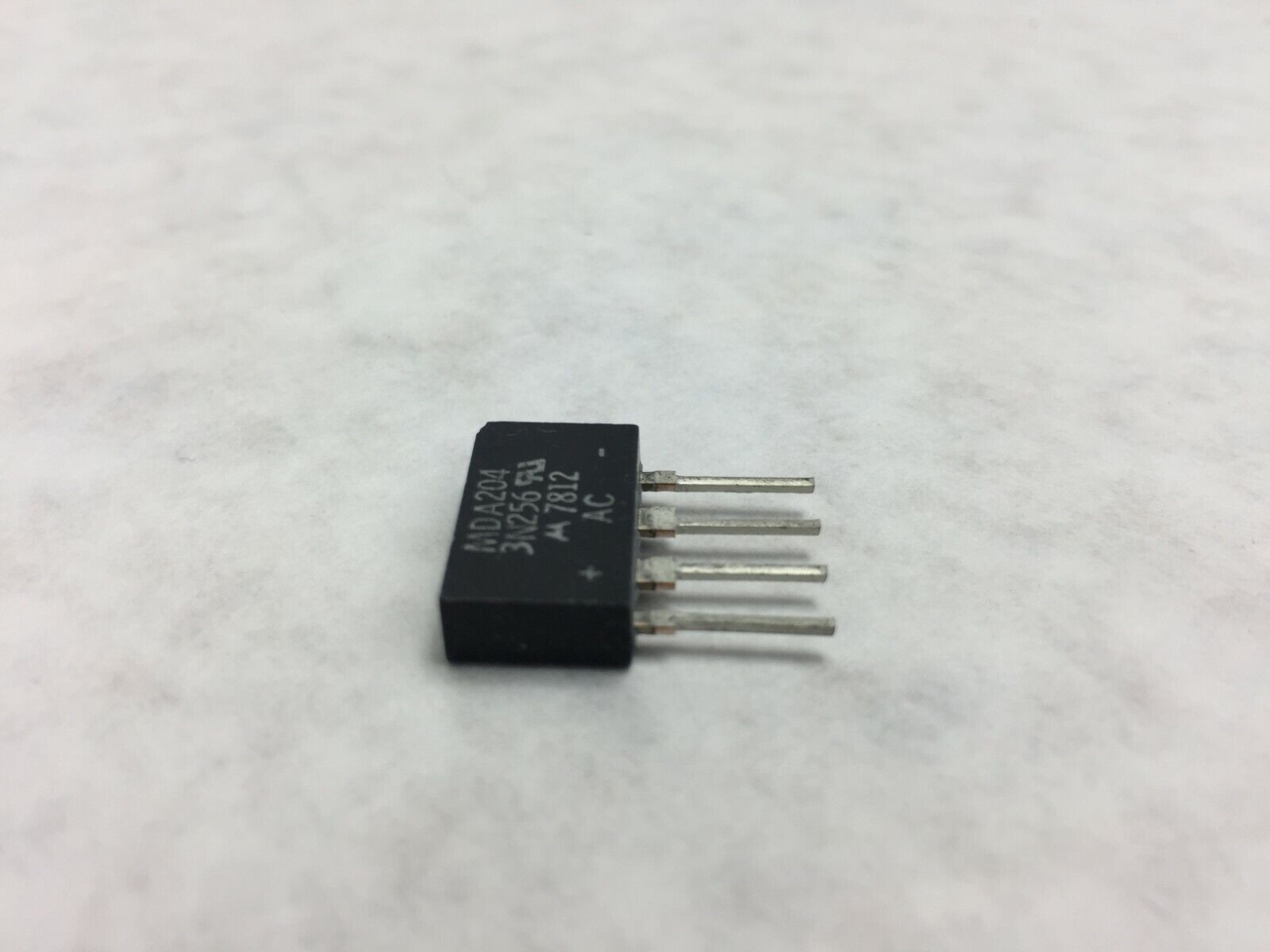 Motorola MDA2043N256 Integrated Circuit      Lot of 4   NOS