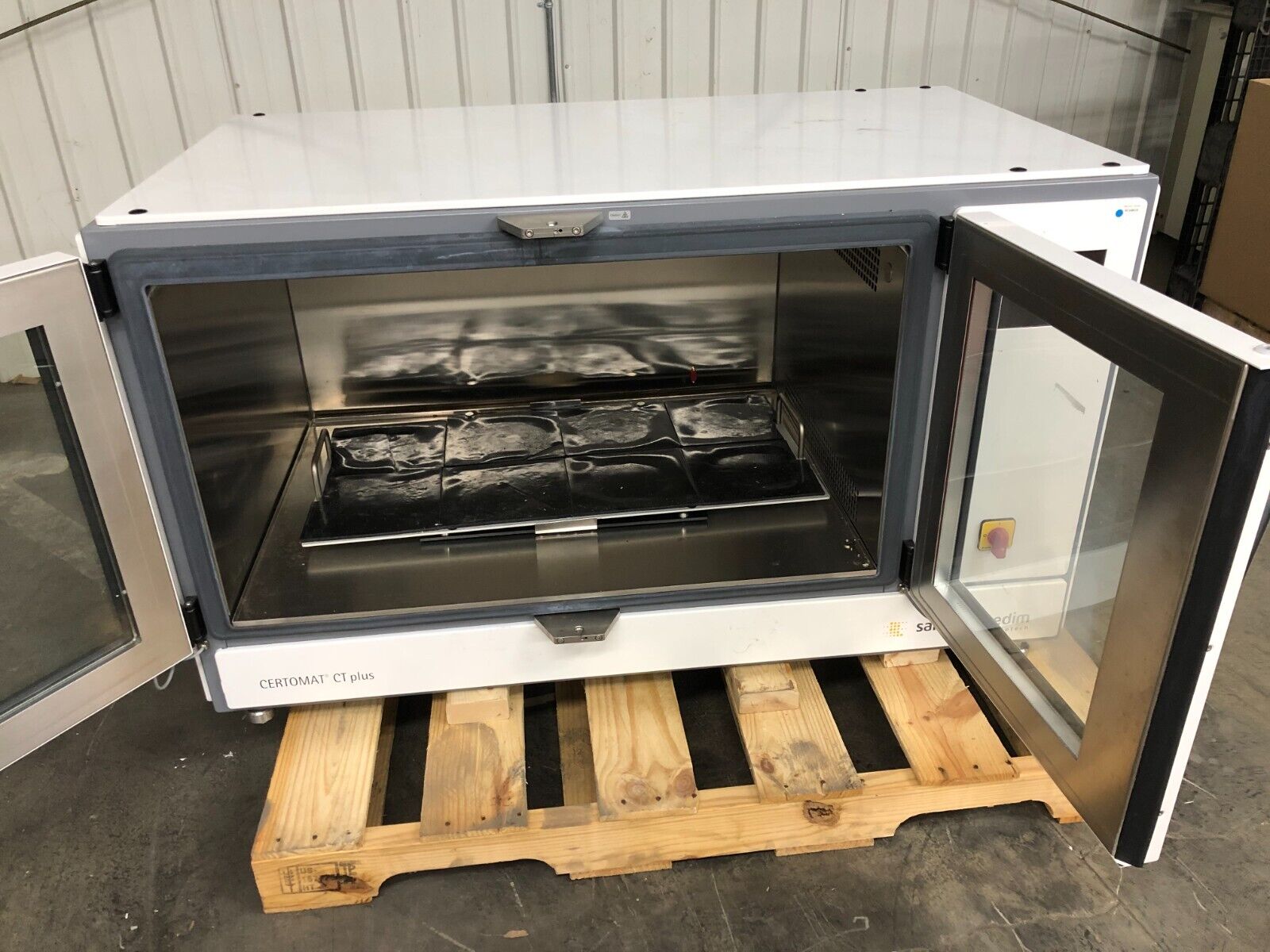 Sartorius CERTOMAT CTplus UH-50 Lab Incubator Shaker Shaking Cabinet