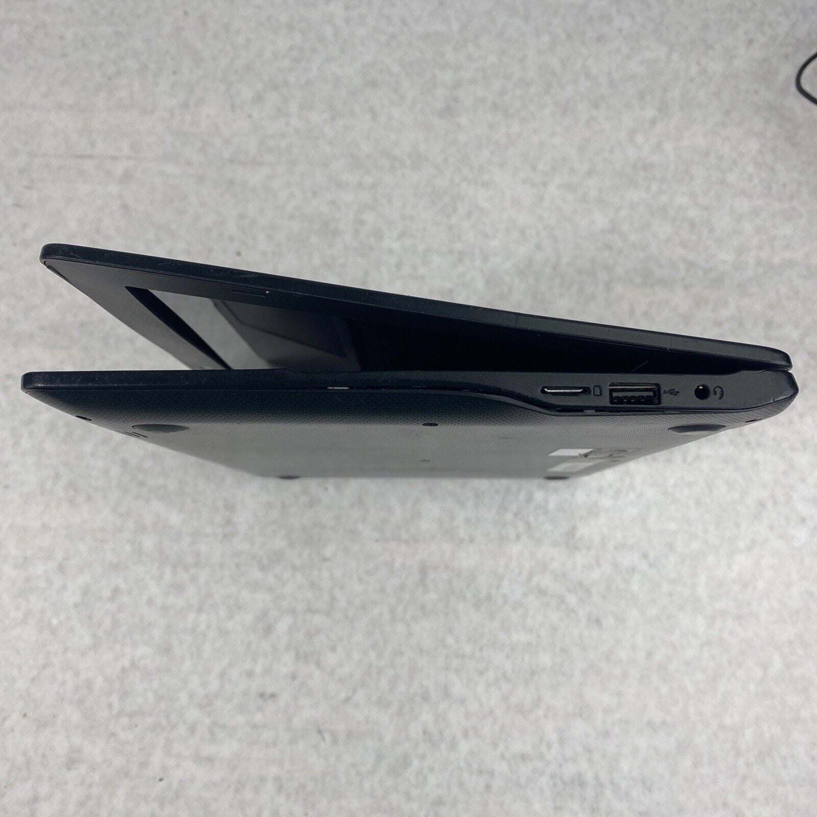 CTL Chromebook J2 11.6” 2GB RAM 16GB SSD Grade B NO BATTERY NO CHARGER
