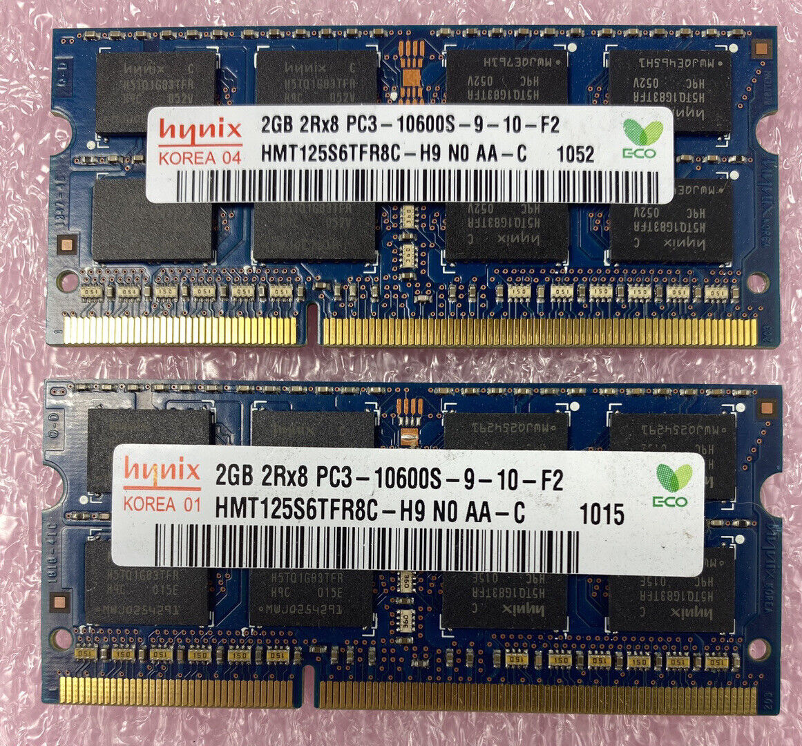 Lot ( 2 ) 2GB Hynix HMT125S6TFR8C-H9 2Rx8 PC3-10600S Laptop Memory