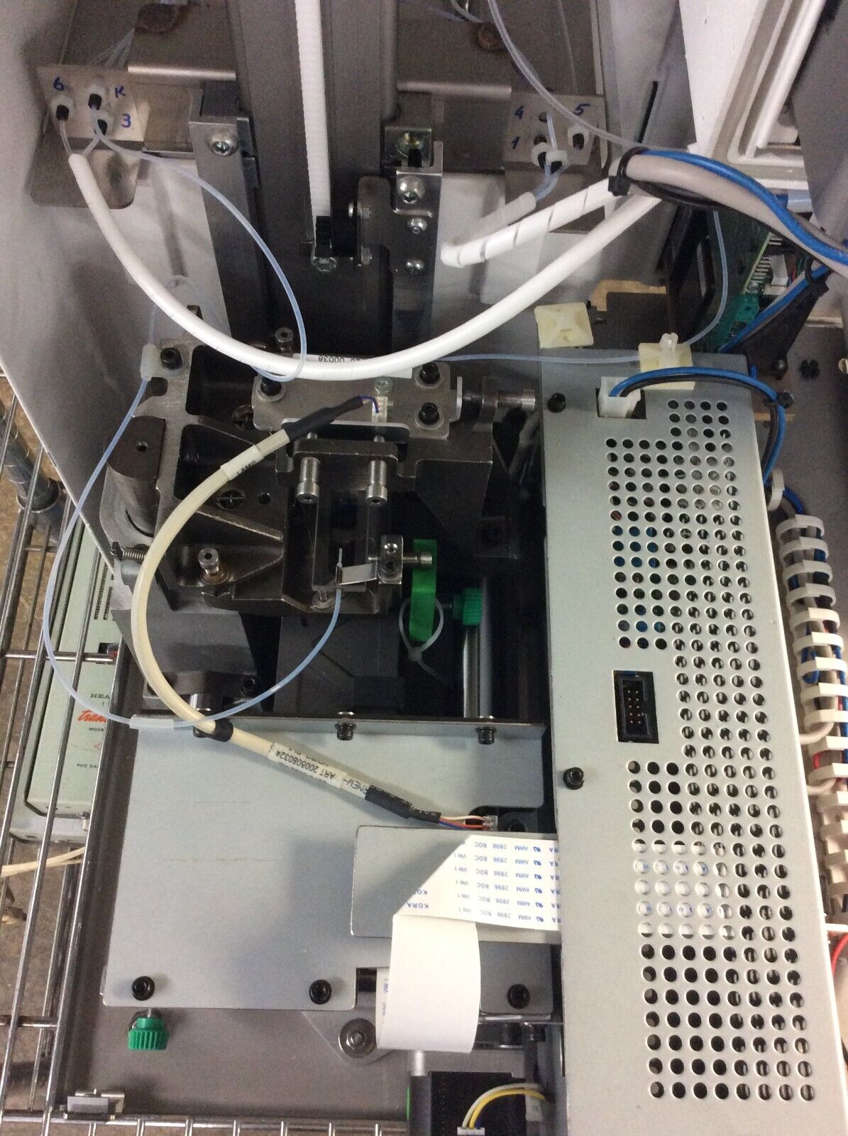 Innovatis Cedex HiRes Cell Culture Analyzer w/ Power Supply