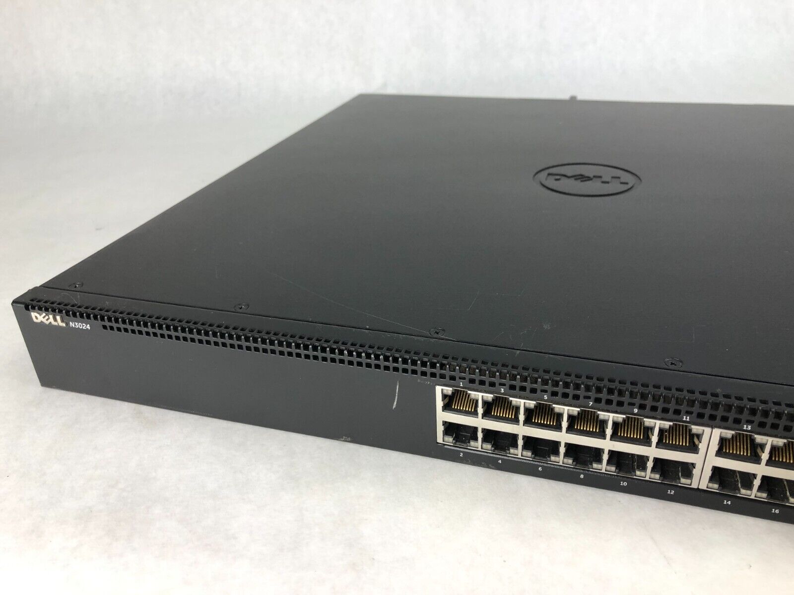 Dell Networking N3024 24 Port Rack Mountable Ethernet Switch No Rails