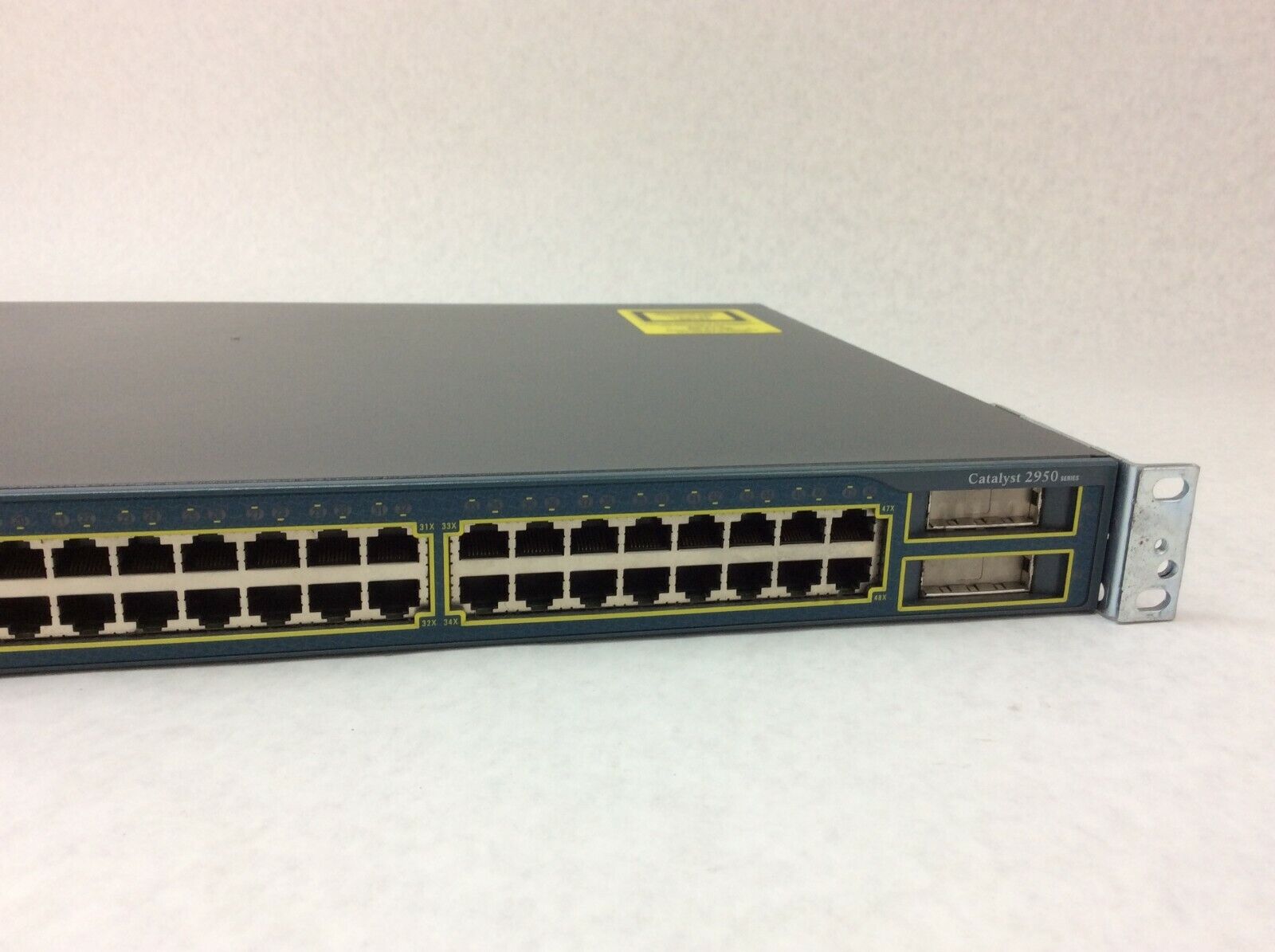 Cisco  Catalyst WS-C2950G-48-E1 48-Ports External Switch