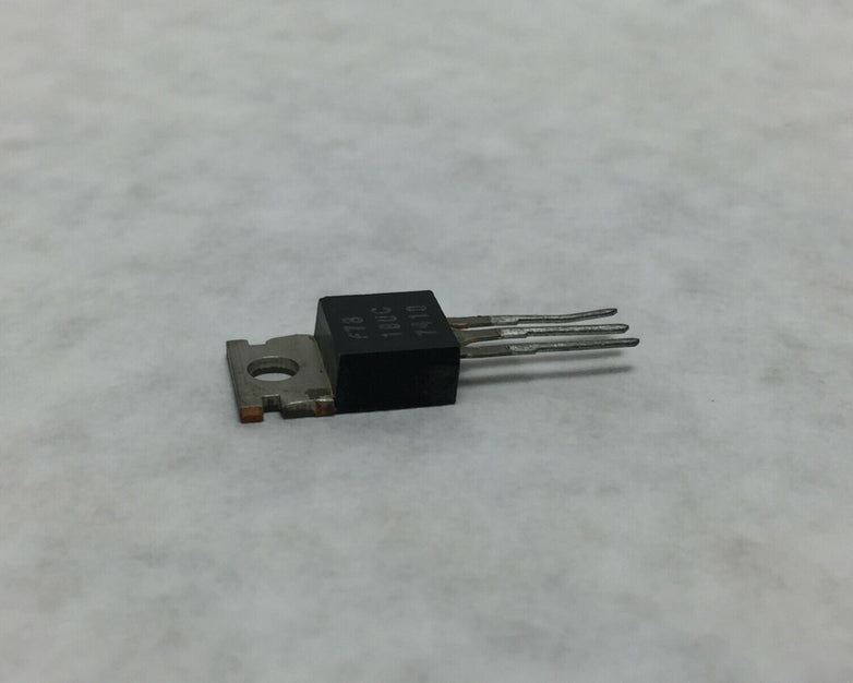 NOS  Fairchild  7818UC Positive Voltage Regulator  Lot of 7