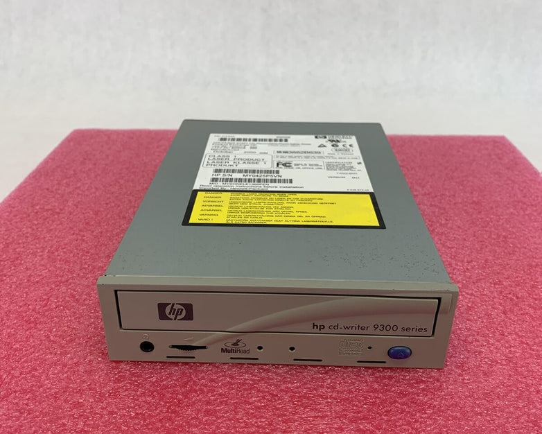 HP CD-Writter 9300 Multi Reader C4492 Tested