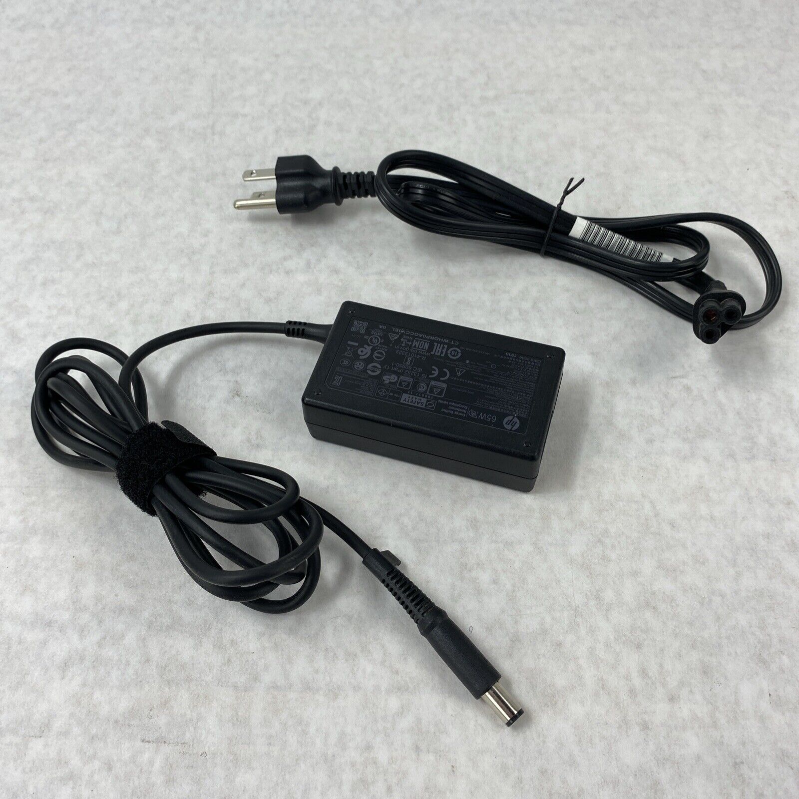 Genuine HP TPN-CA16 65W AC Adapter Charger 19.5V 3.33A