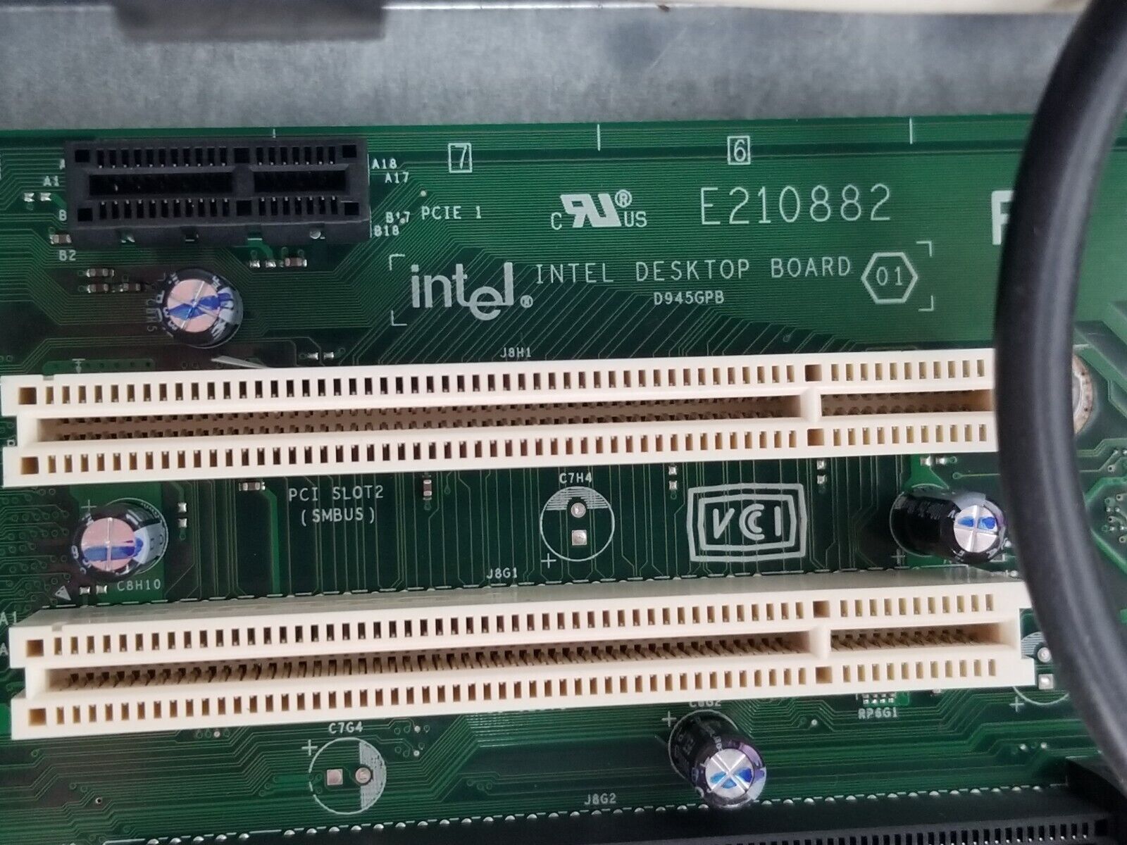 Gateway E-4500s Computer Intel Pentium 4 3GHz 1GB RAM No HDD No Optical No OS