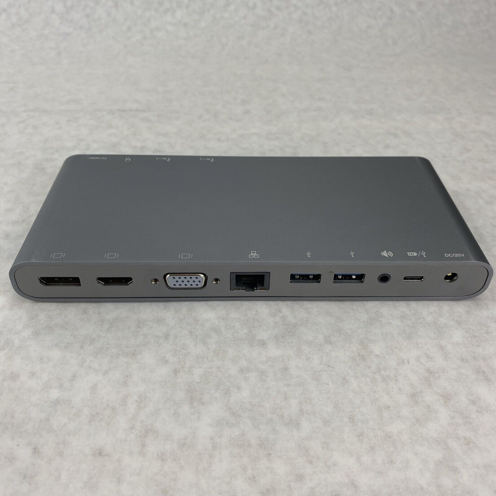 Monoprice 29434 USB-C Dual-Monitor Docking Station for USB-C Laptops